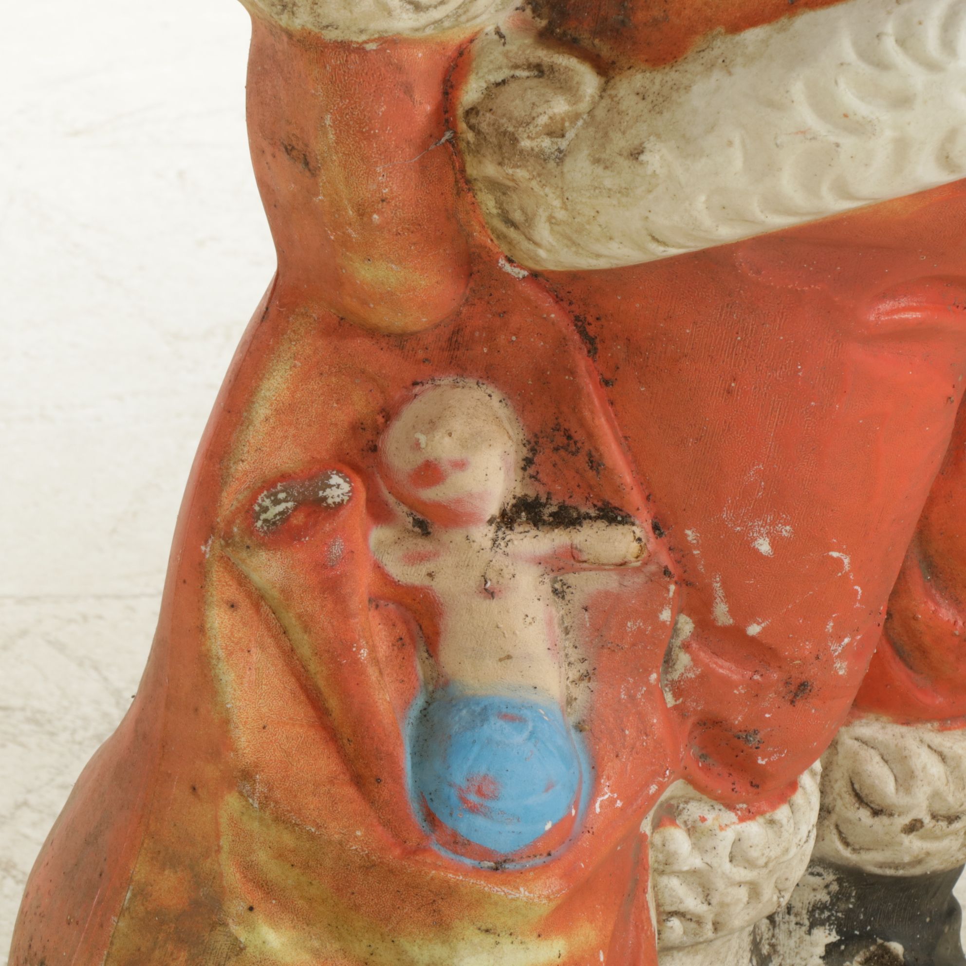 Painted Molded Plastic Santa Claus Christmas Lawn Decoration