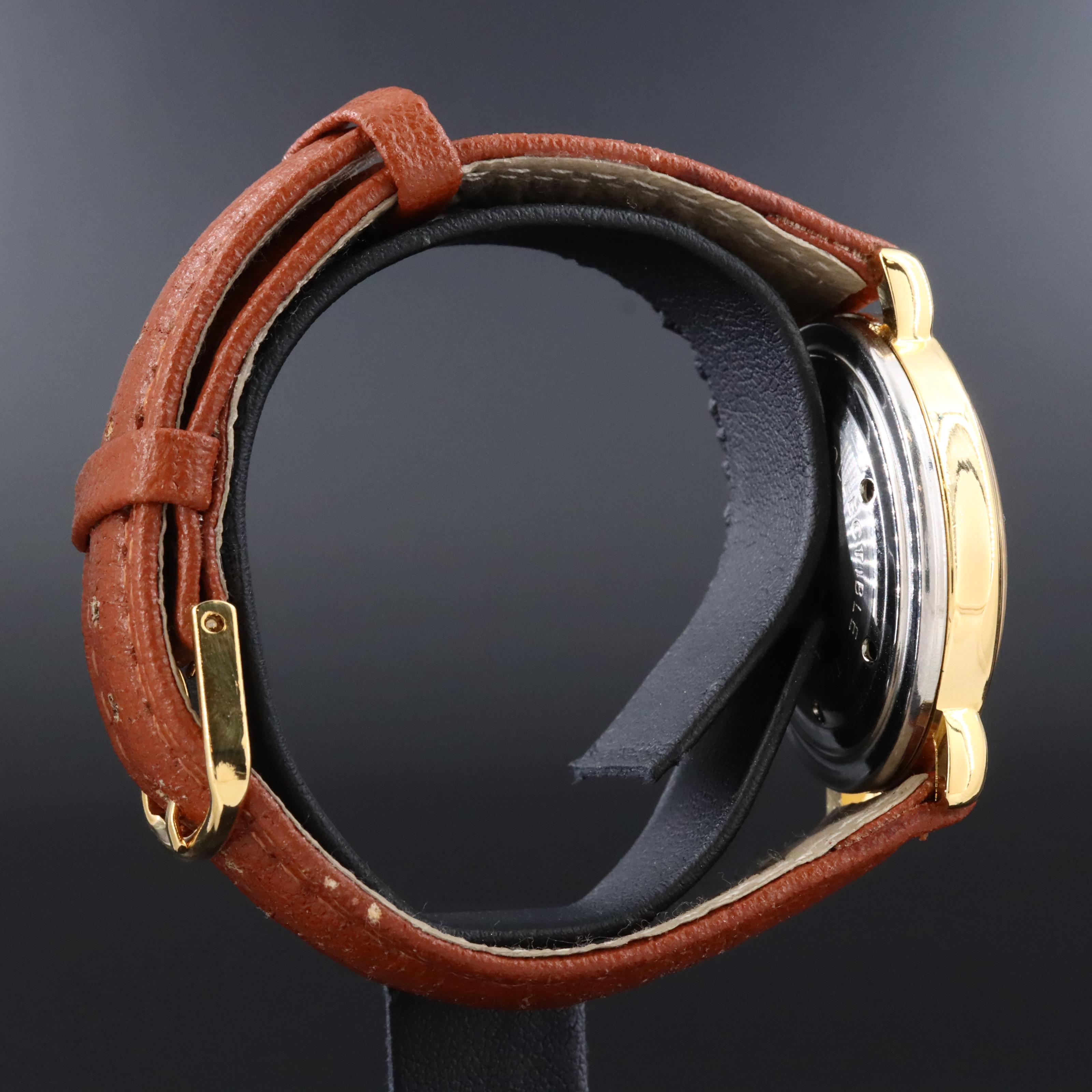 Lionel Collectible Quartz Watch with Tracks, Sound and Moving Train Key Chain