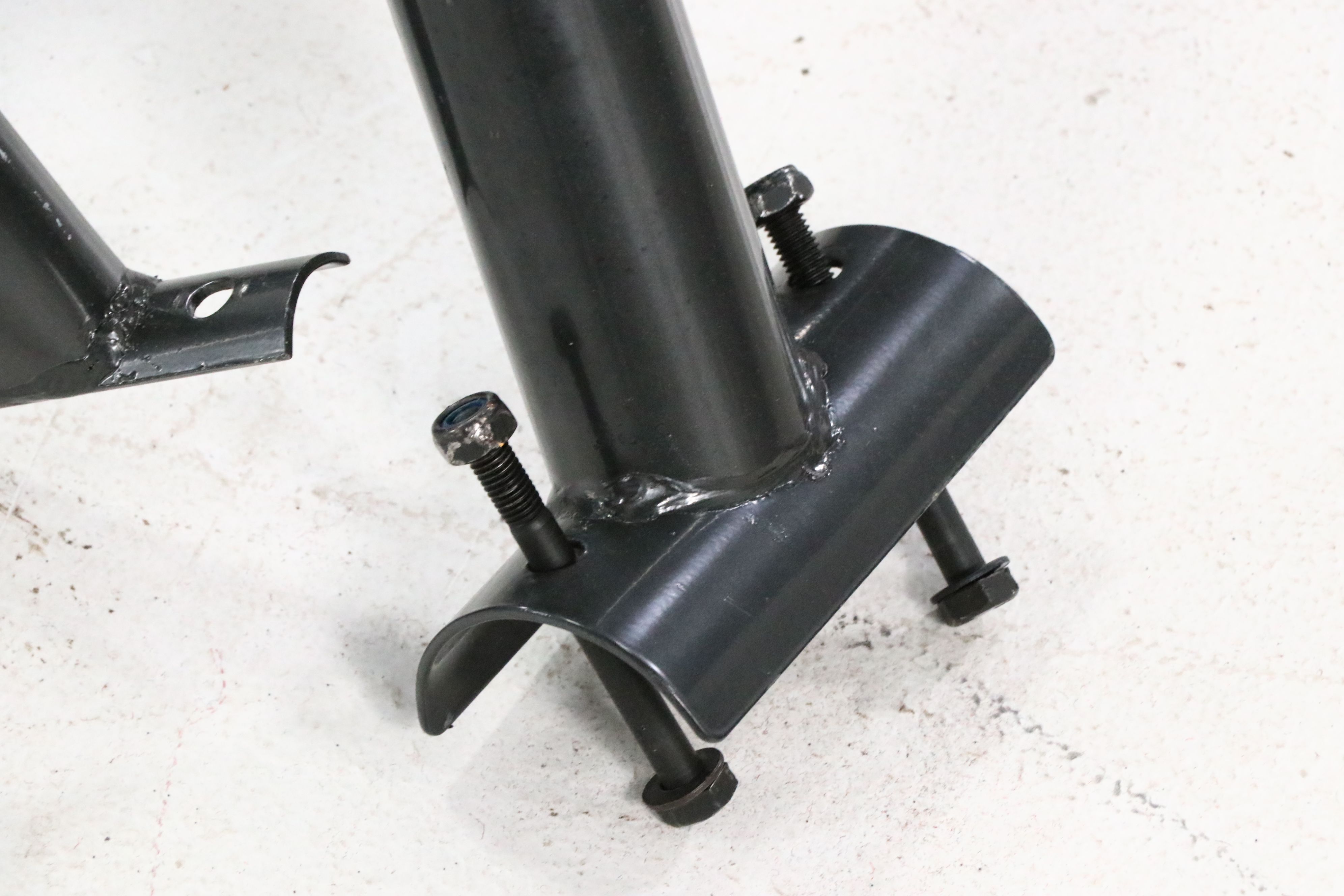 Everlast Punching Bag with Hand-Grips