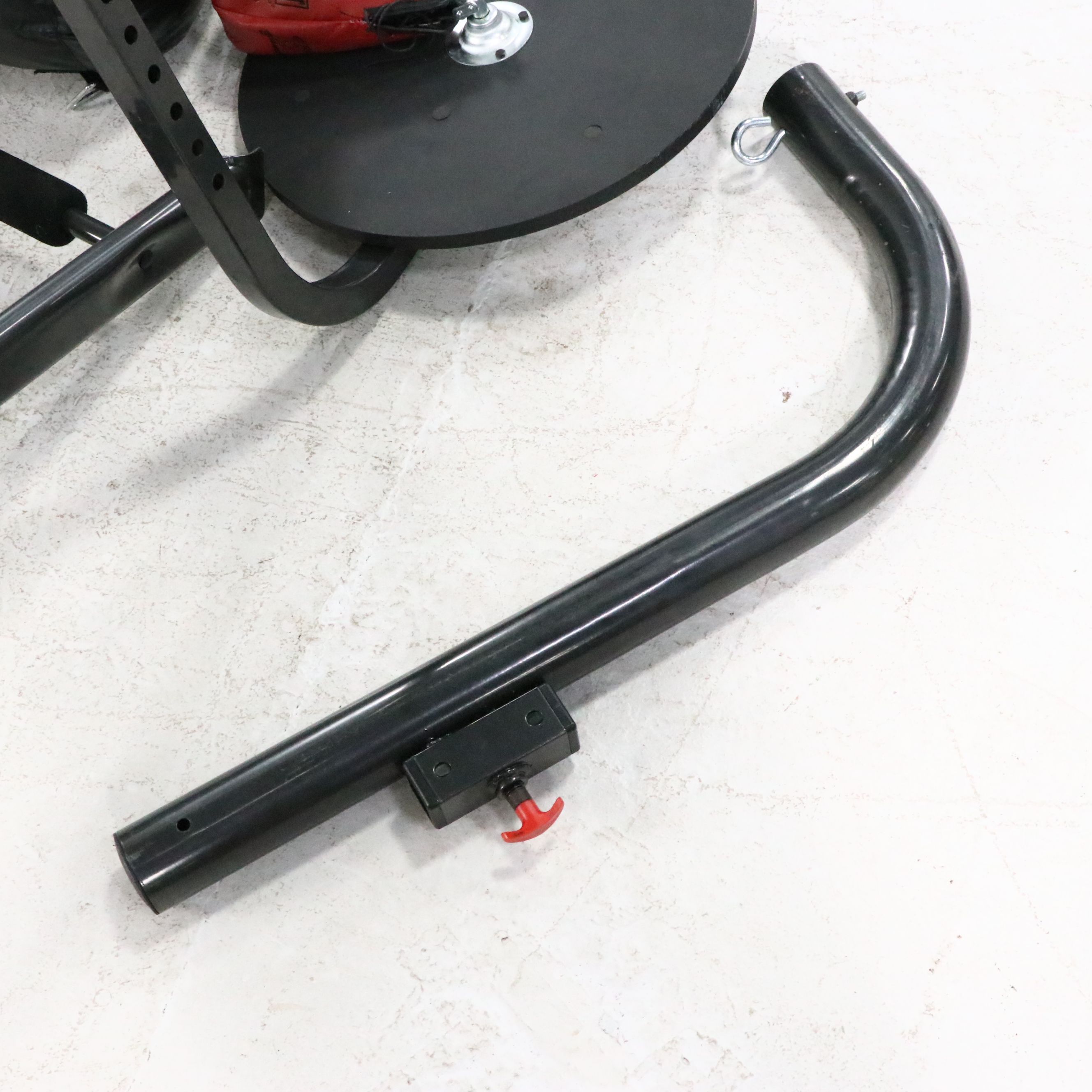 Everlast Punching Bag with Hand-Grips