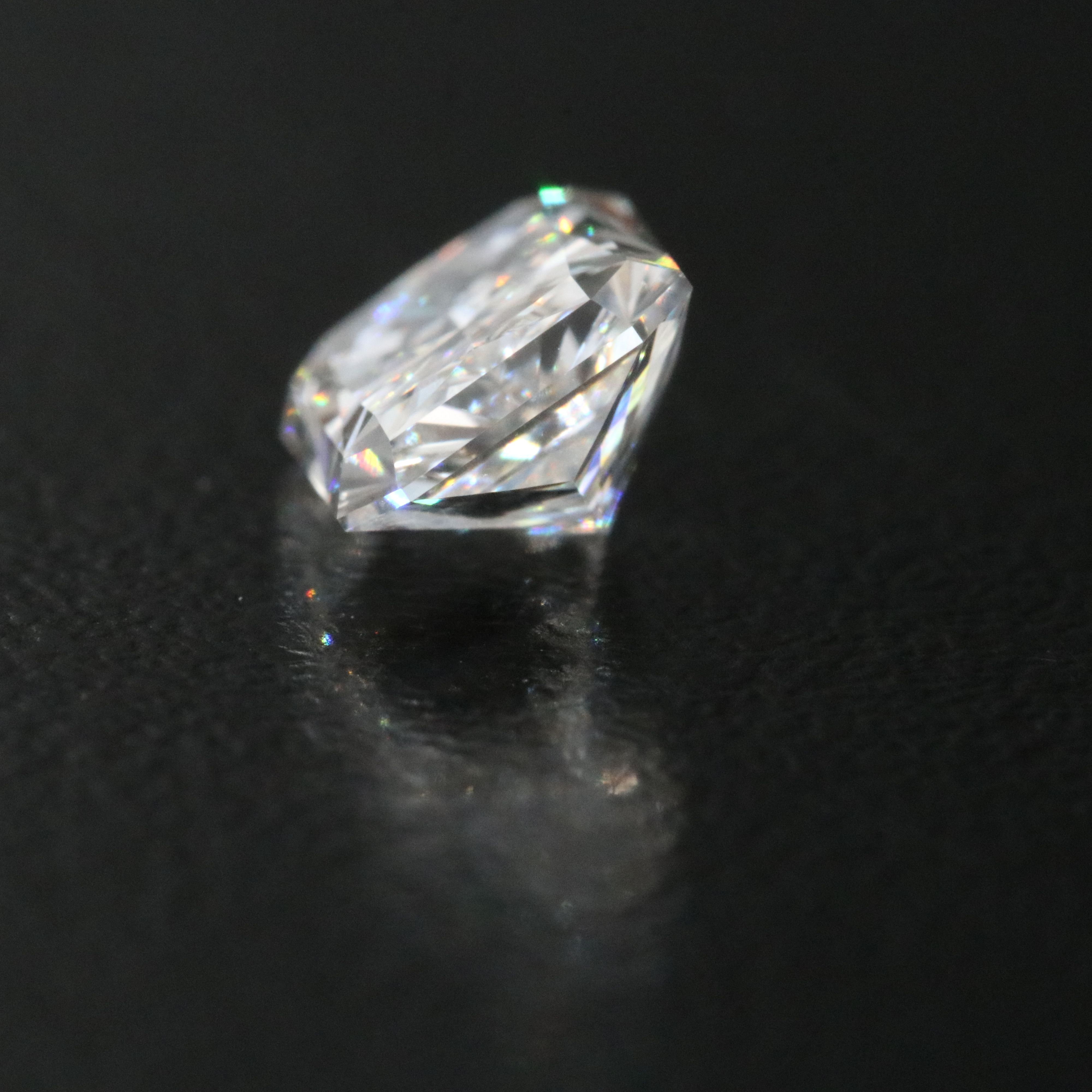Loose 1.74 CT Lab Grown Diamond with IGI Report