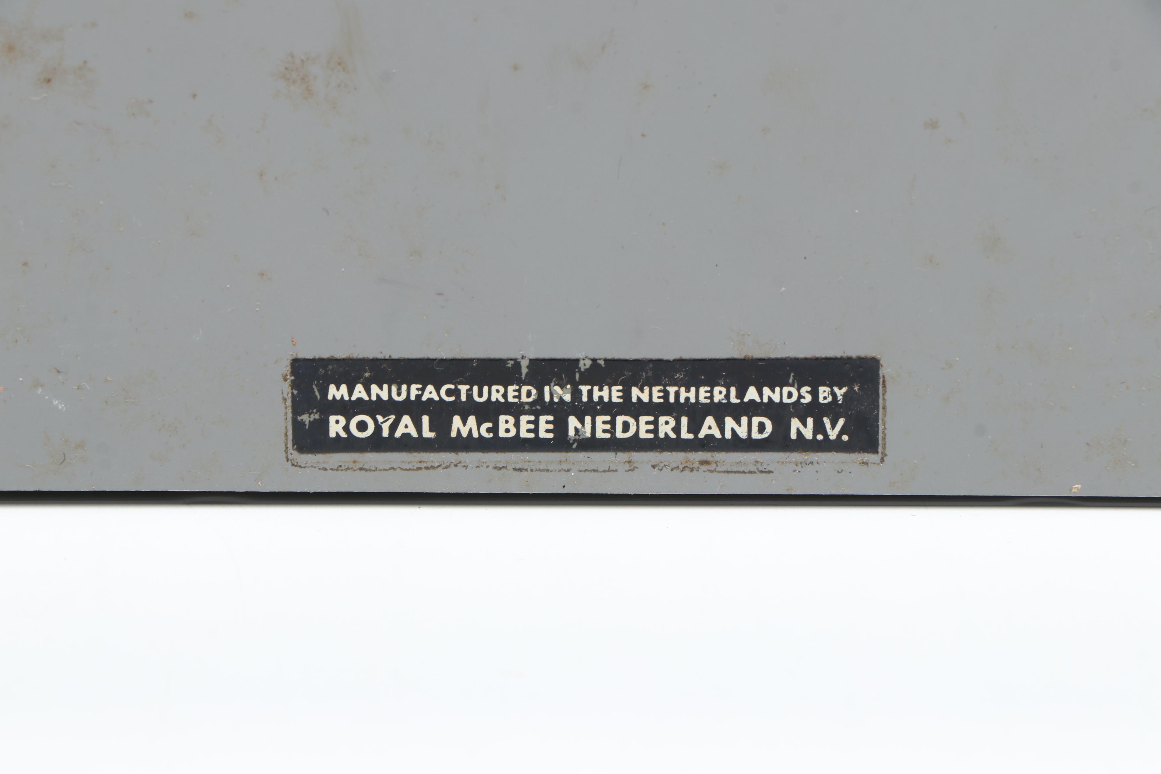 Royal Royalite Typewriter in Leather Travel Case