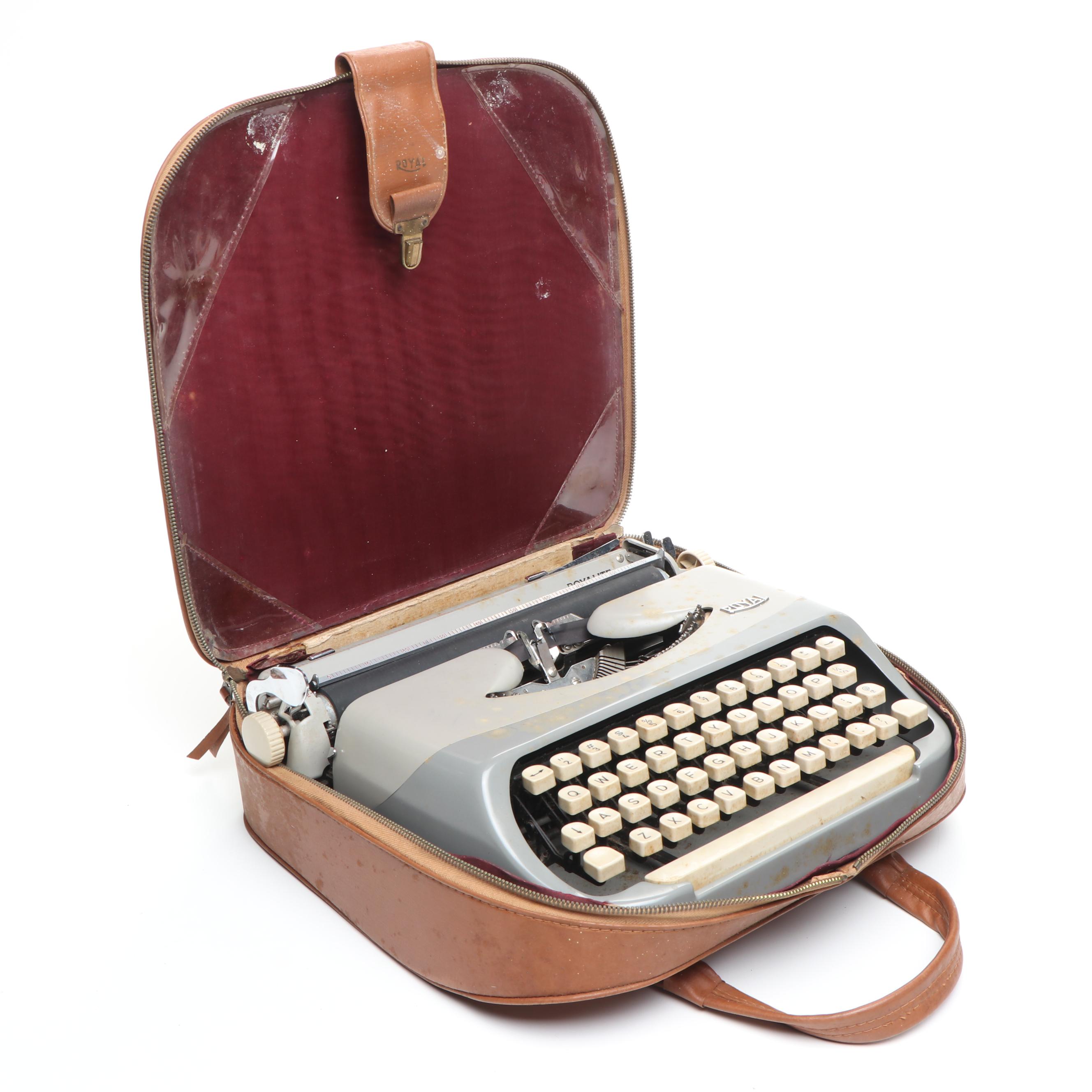Royal Royalite Typewriter in Leather Travel Case