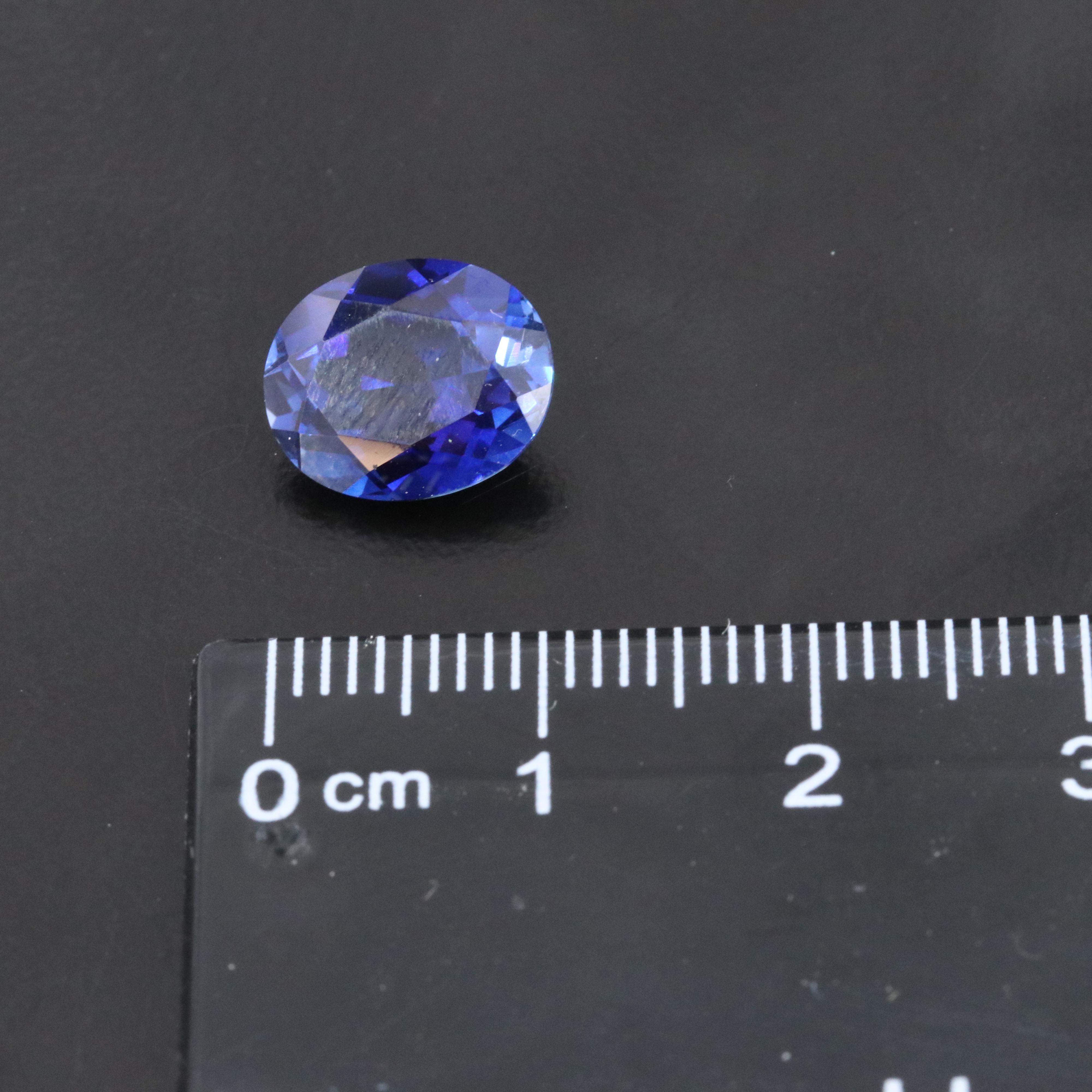 Loose 4.85 CT Lab Grown Sapphire