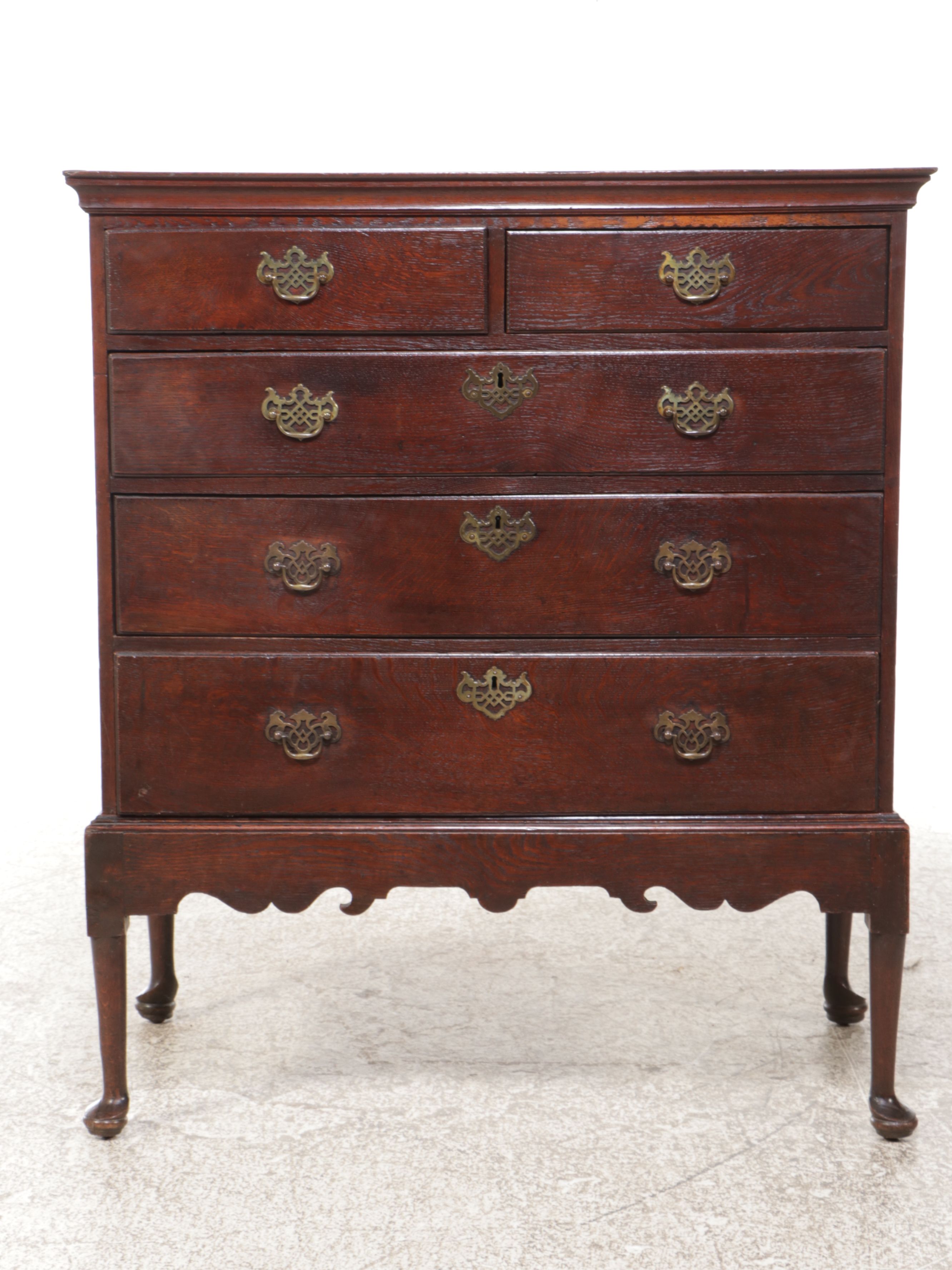 Queen Anne Style Wooden Chest of Drawers on Frame