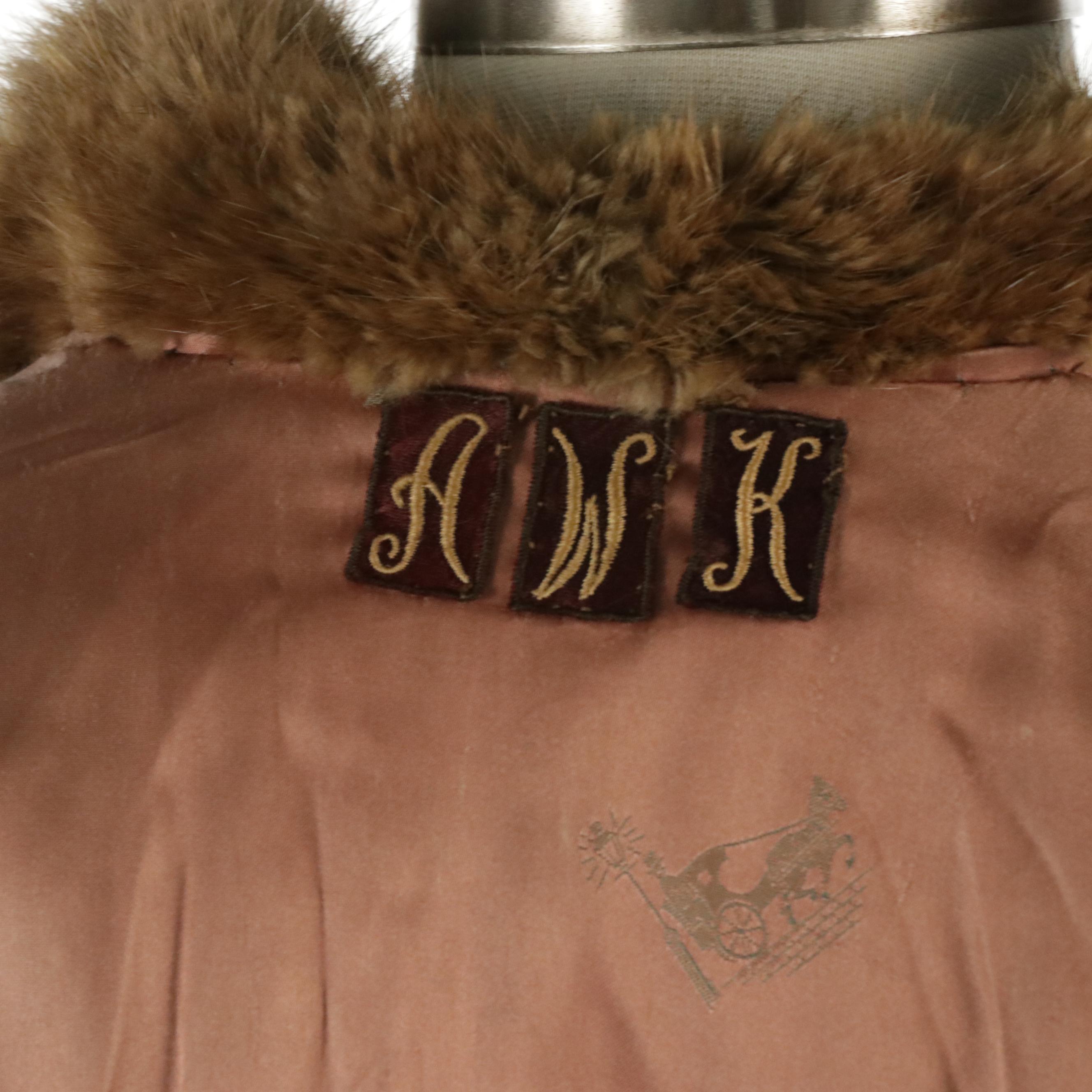 Natural Beaver Fur Capelet, Mid-20th Century