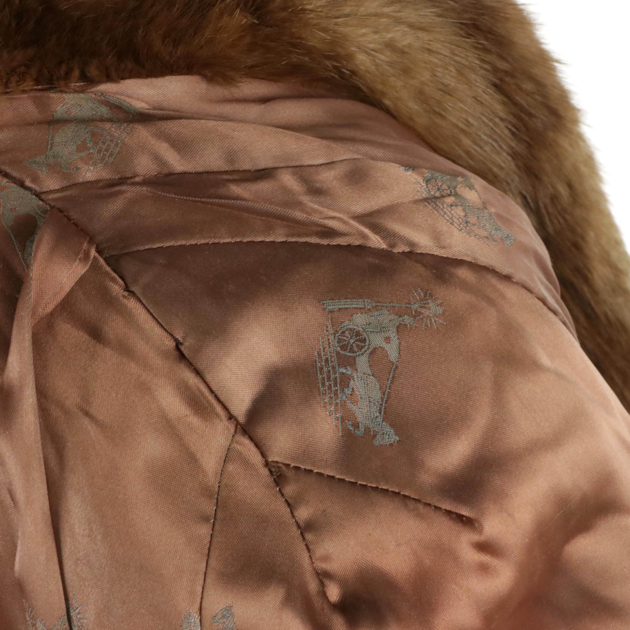 Natural Beaver Fur Capelet, Mid-20th Century