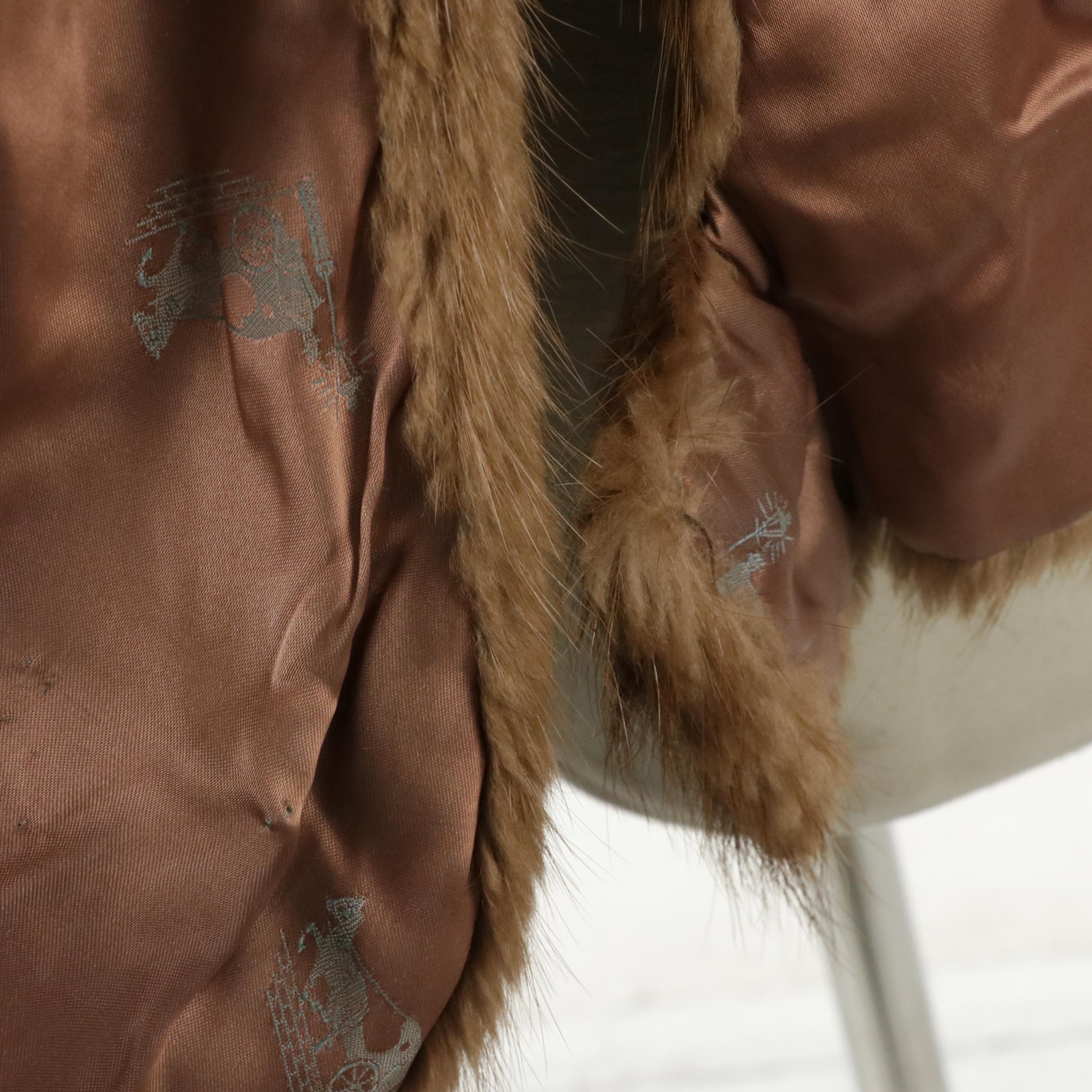 Natural Beaver Fur Capelet, Mid-20th Century