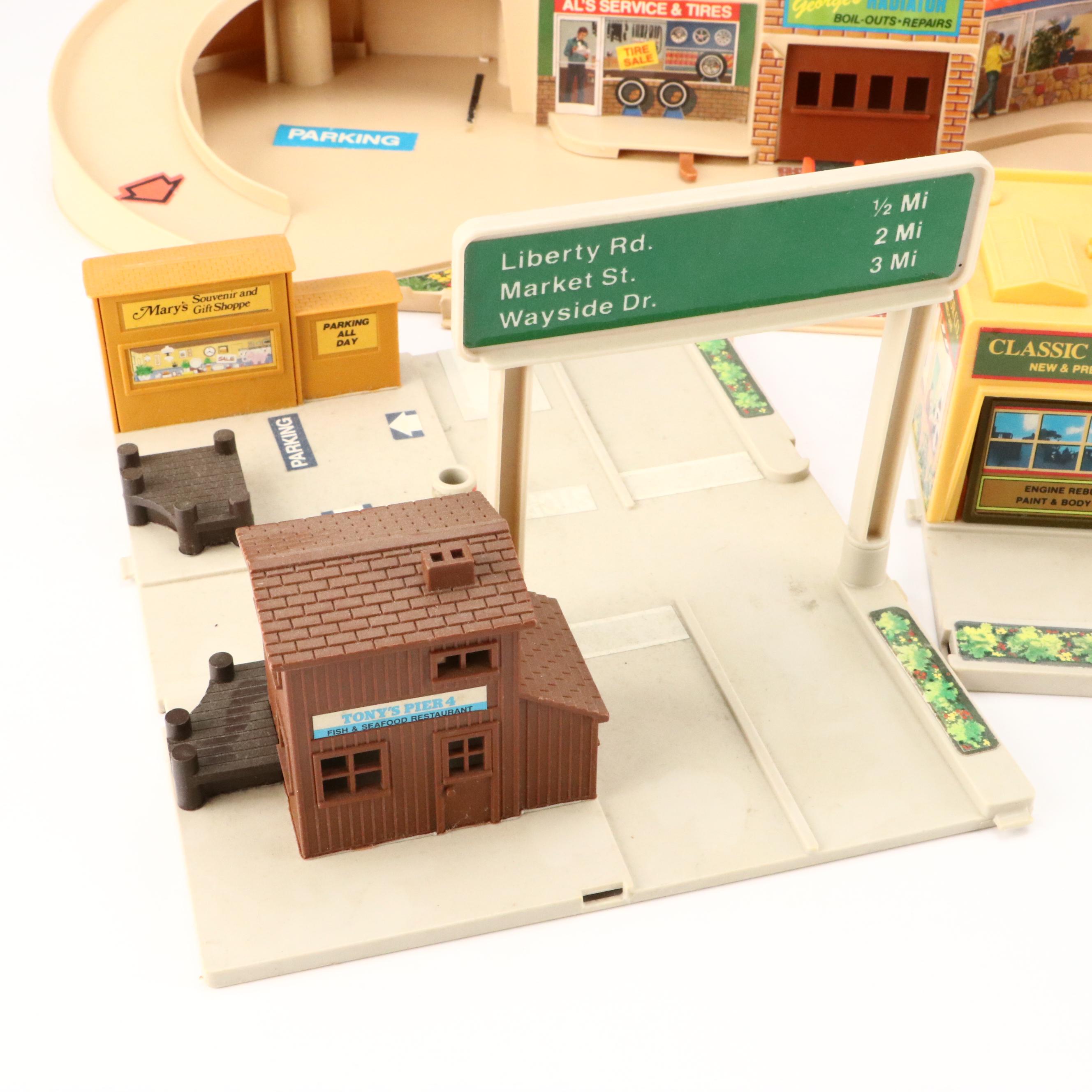 Hot Wheels "Service Center" and More Toy Car Sets