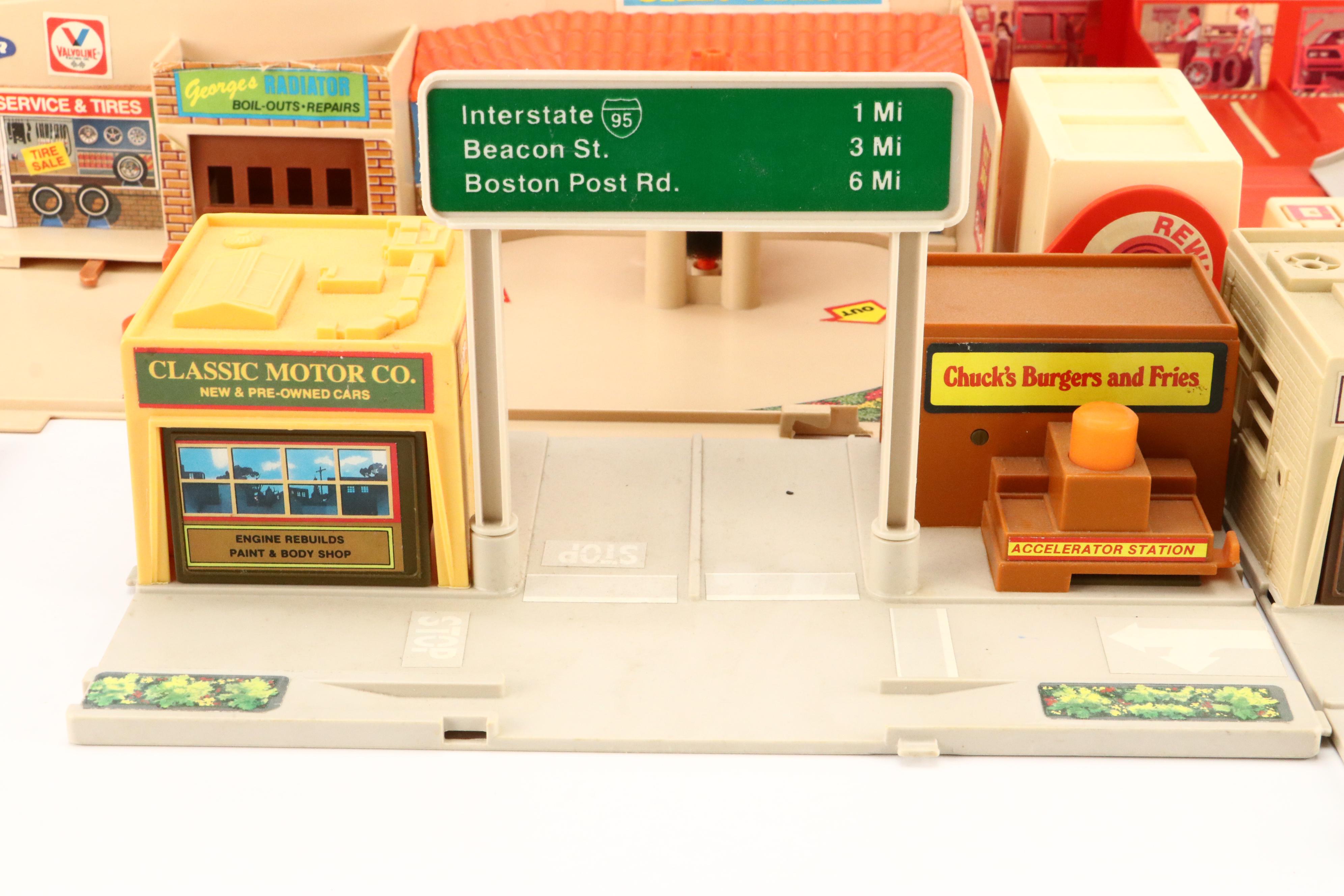 Hot Wheels "Service Center" and More Toy Car Sets