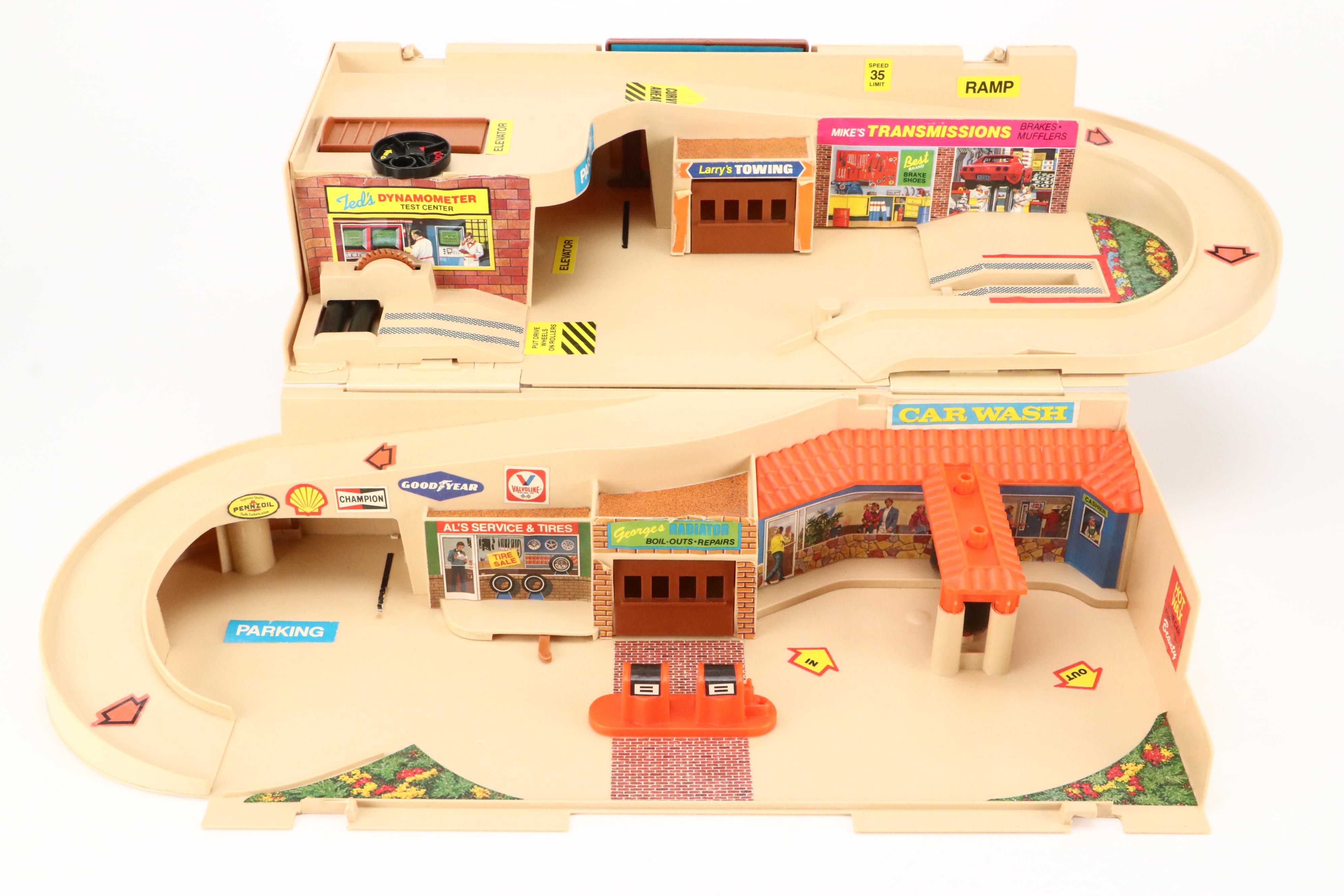 Hot Wheels "Service Center" and More Toy Car Sets