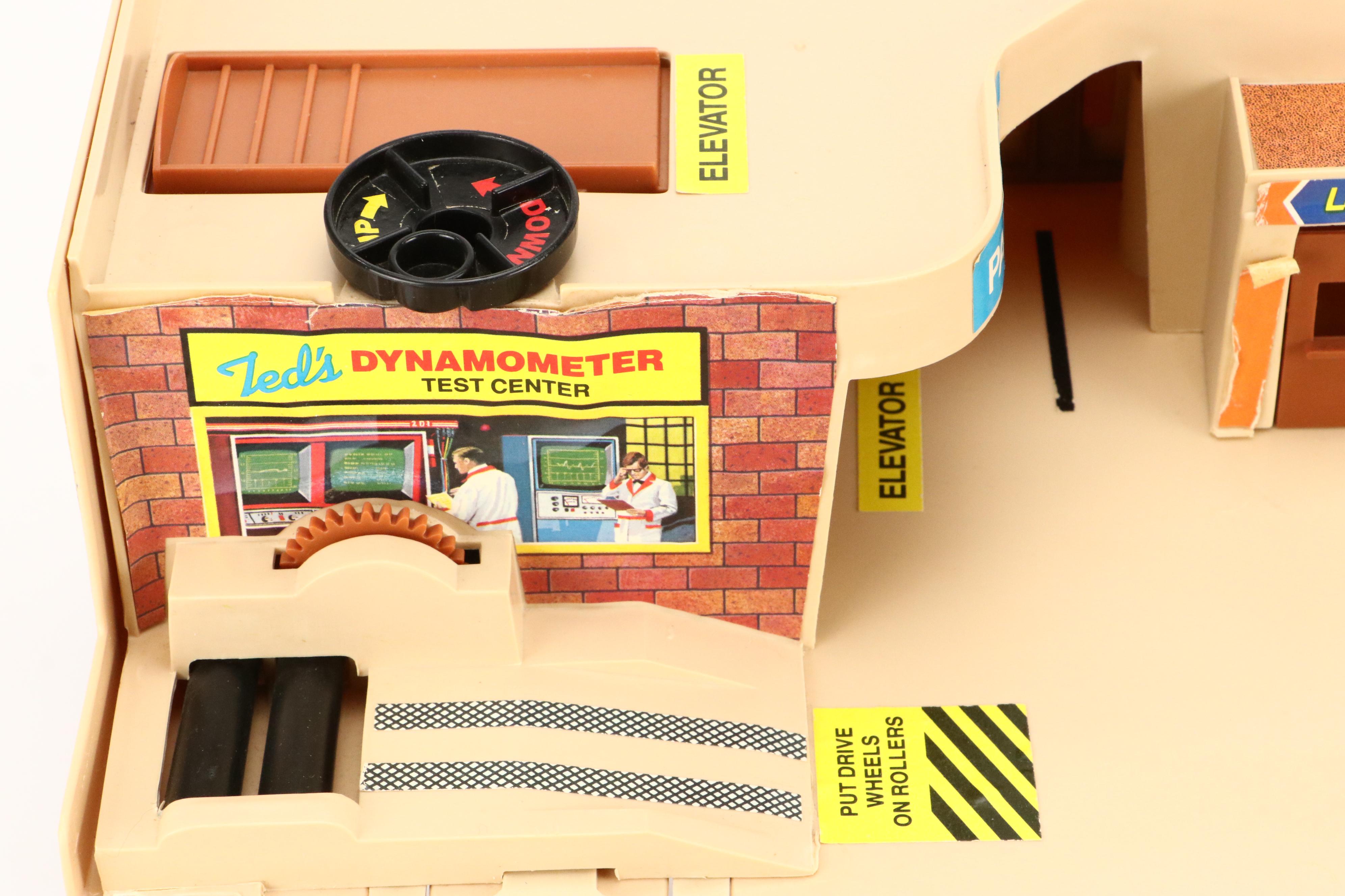 Hot Wheels "Service Center" and More Toy Car Sets