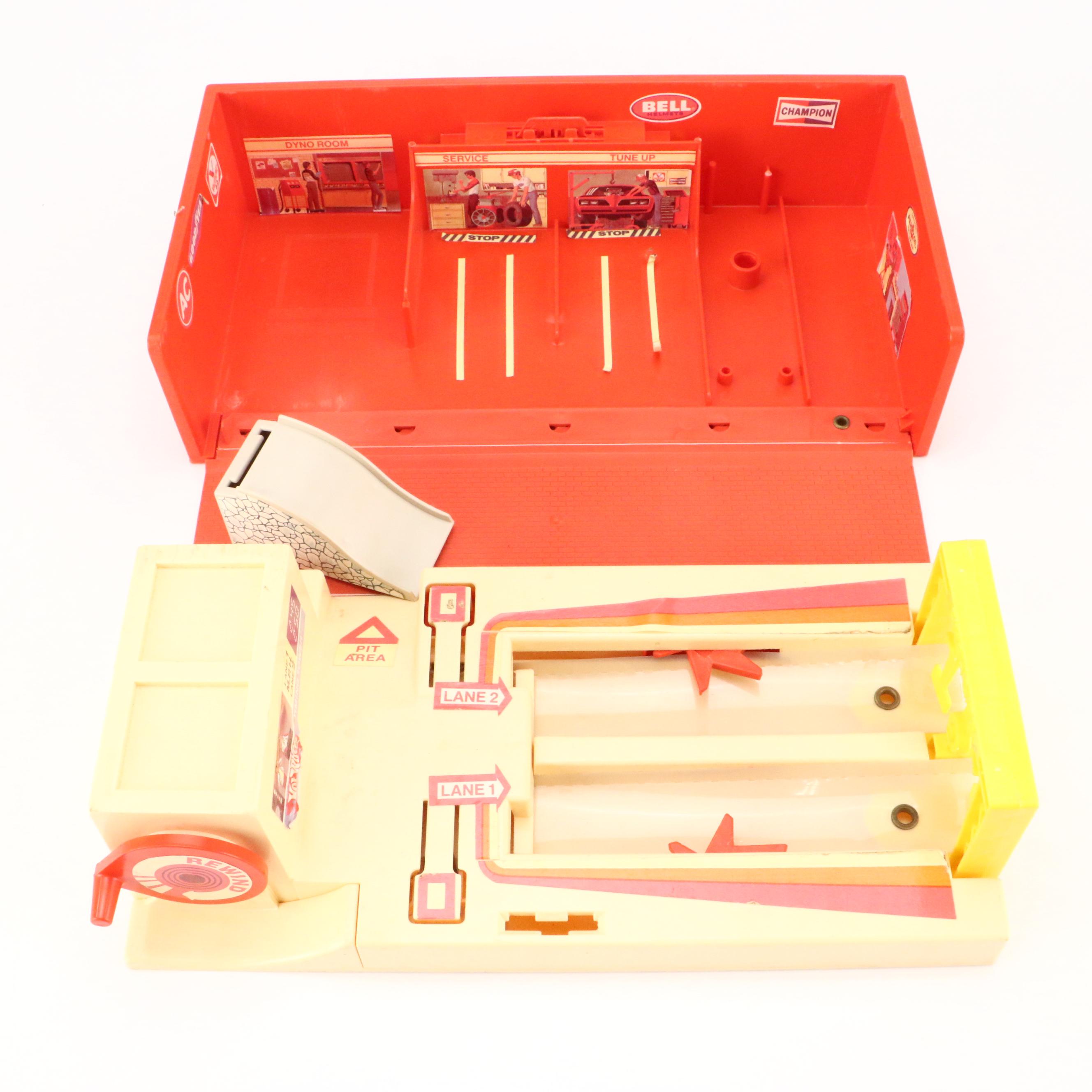 Hot Wheels "Service Center" and More Toy Car Sets