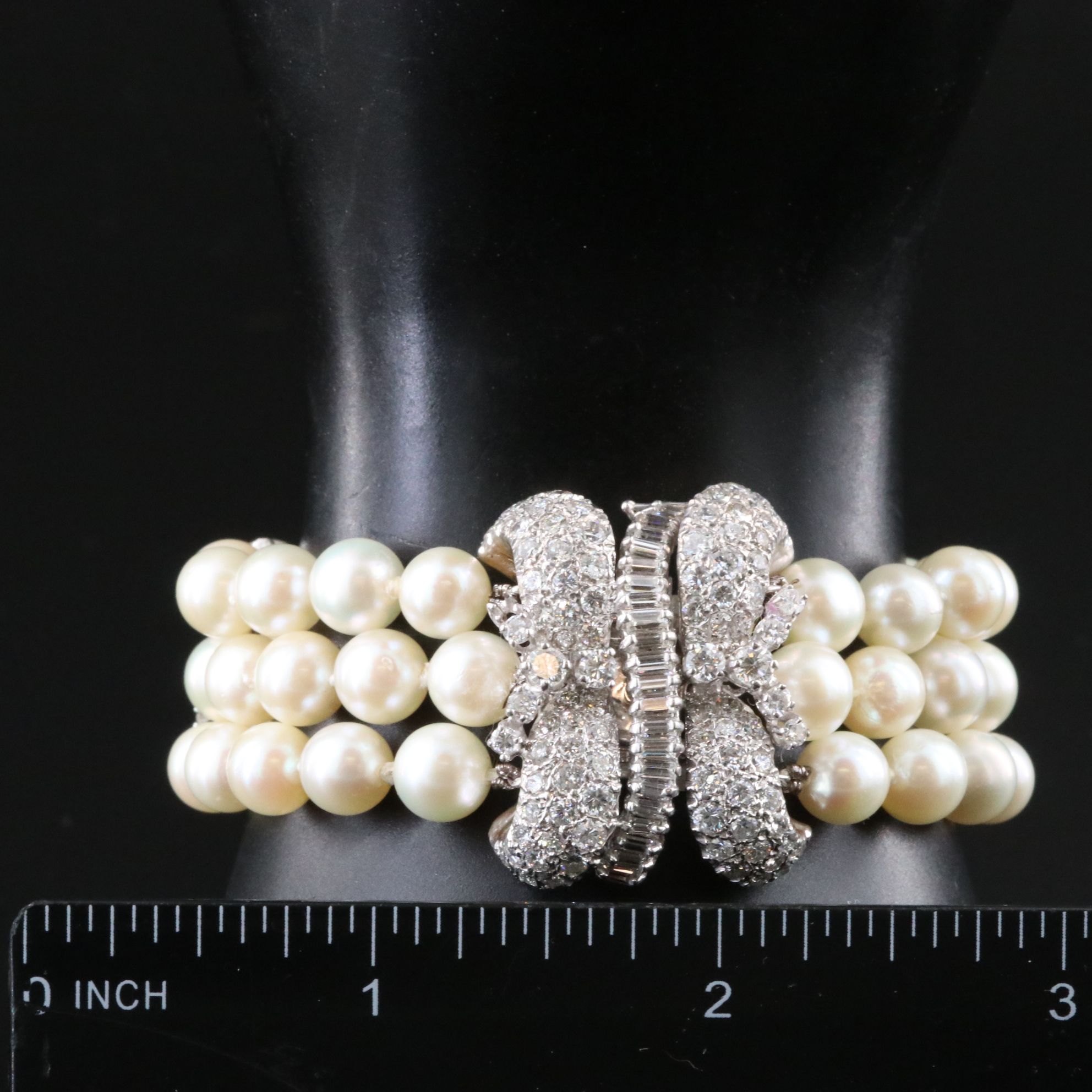 10K 5.11 CTW Diamond and Pearl Bracelet