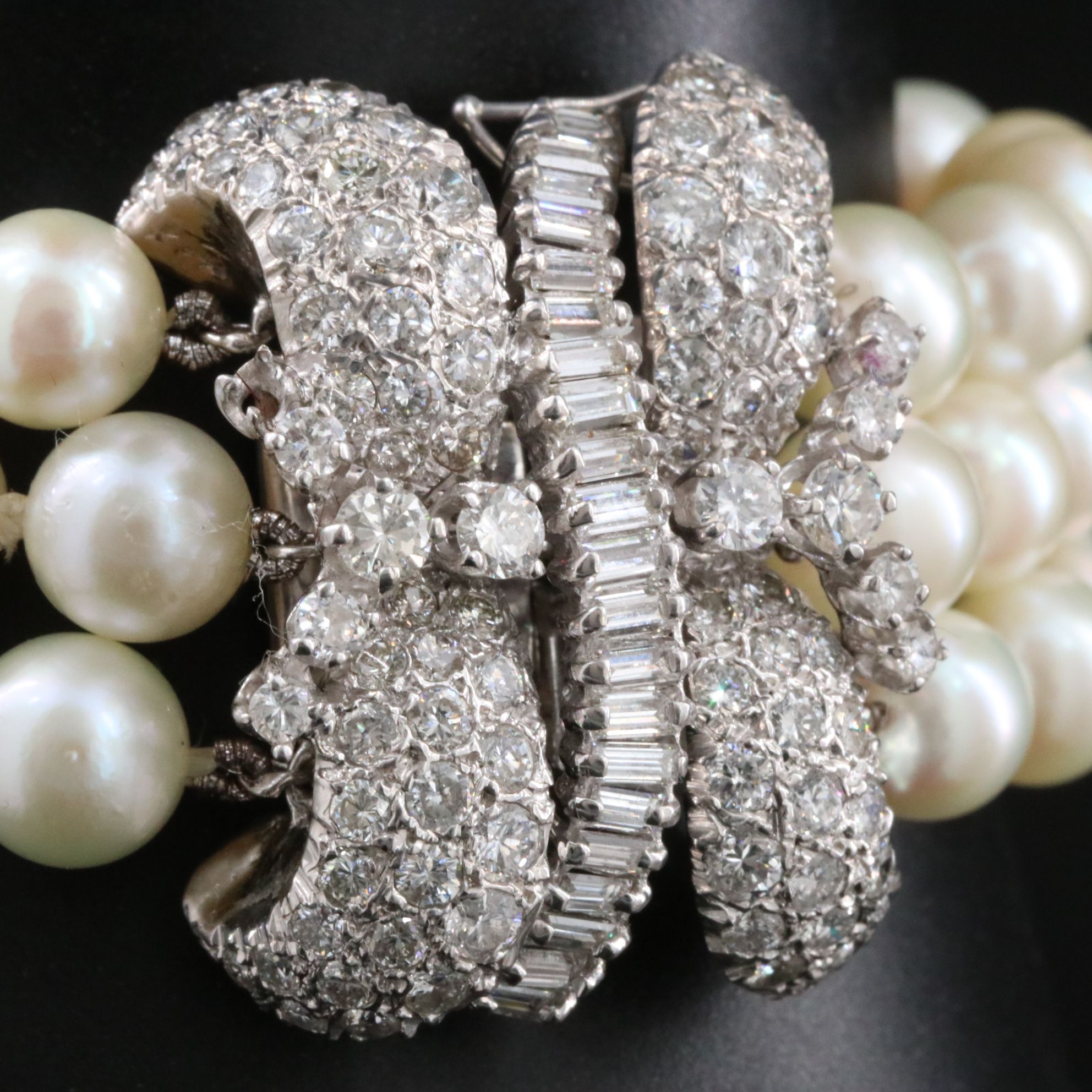 10K 5.11 CTW Diamond and Pearl Bracelet