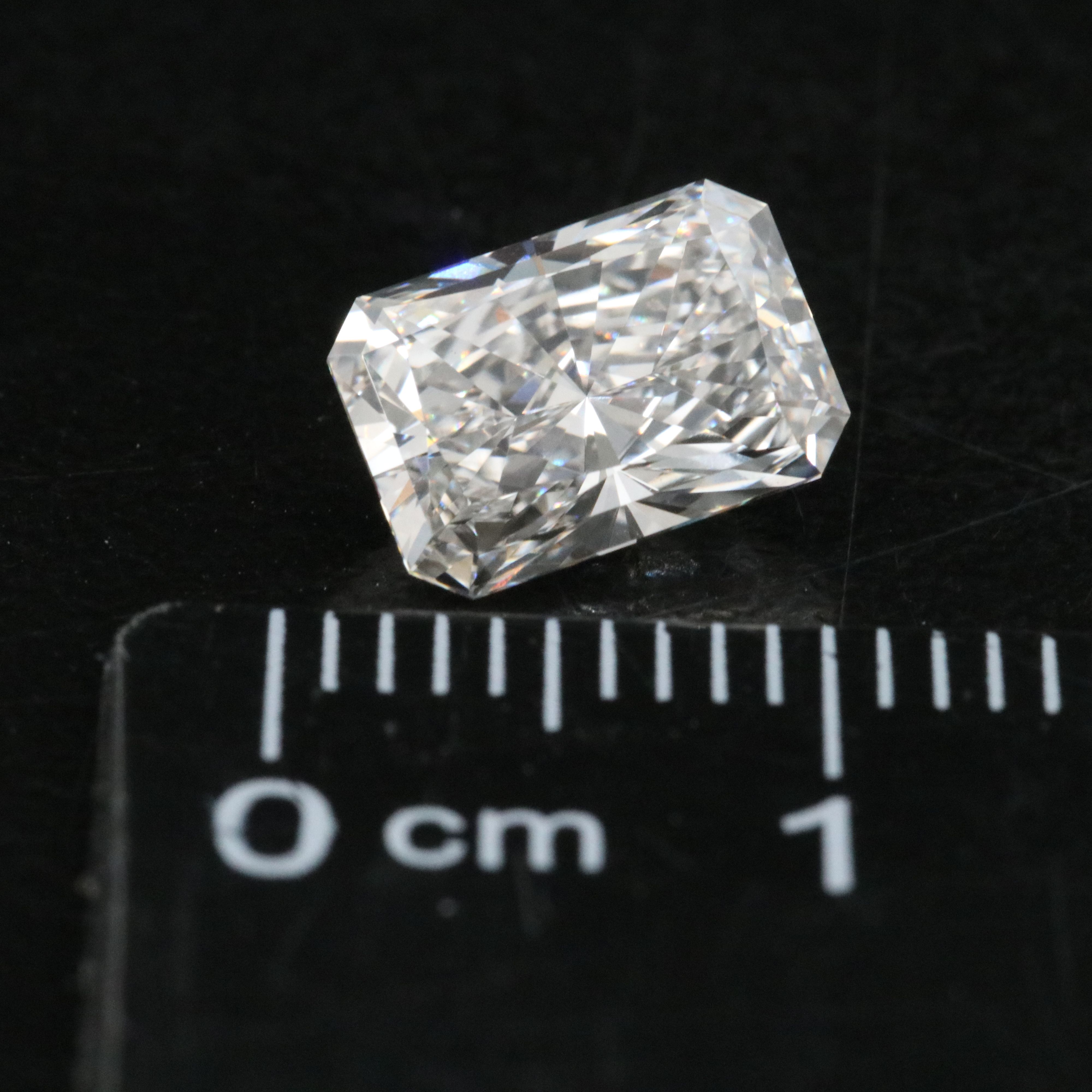 Loose 1.91 CT Lab Grown Diamond with IGI Report