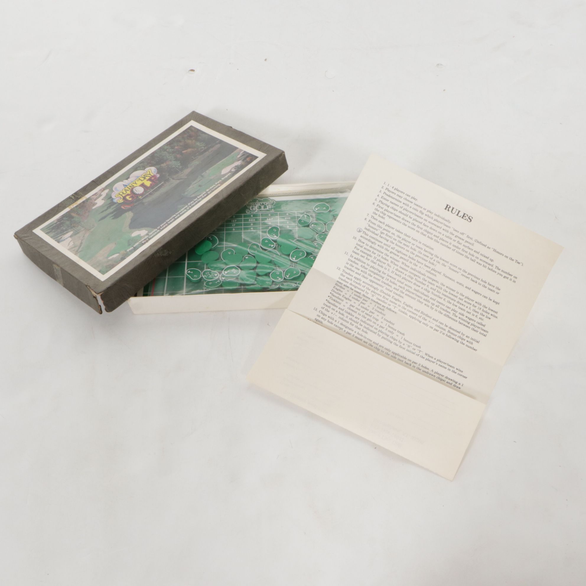 Tiddlywinks Golf with Other Golf Themed Board Games