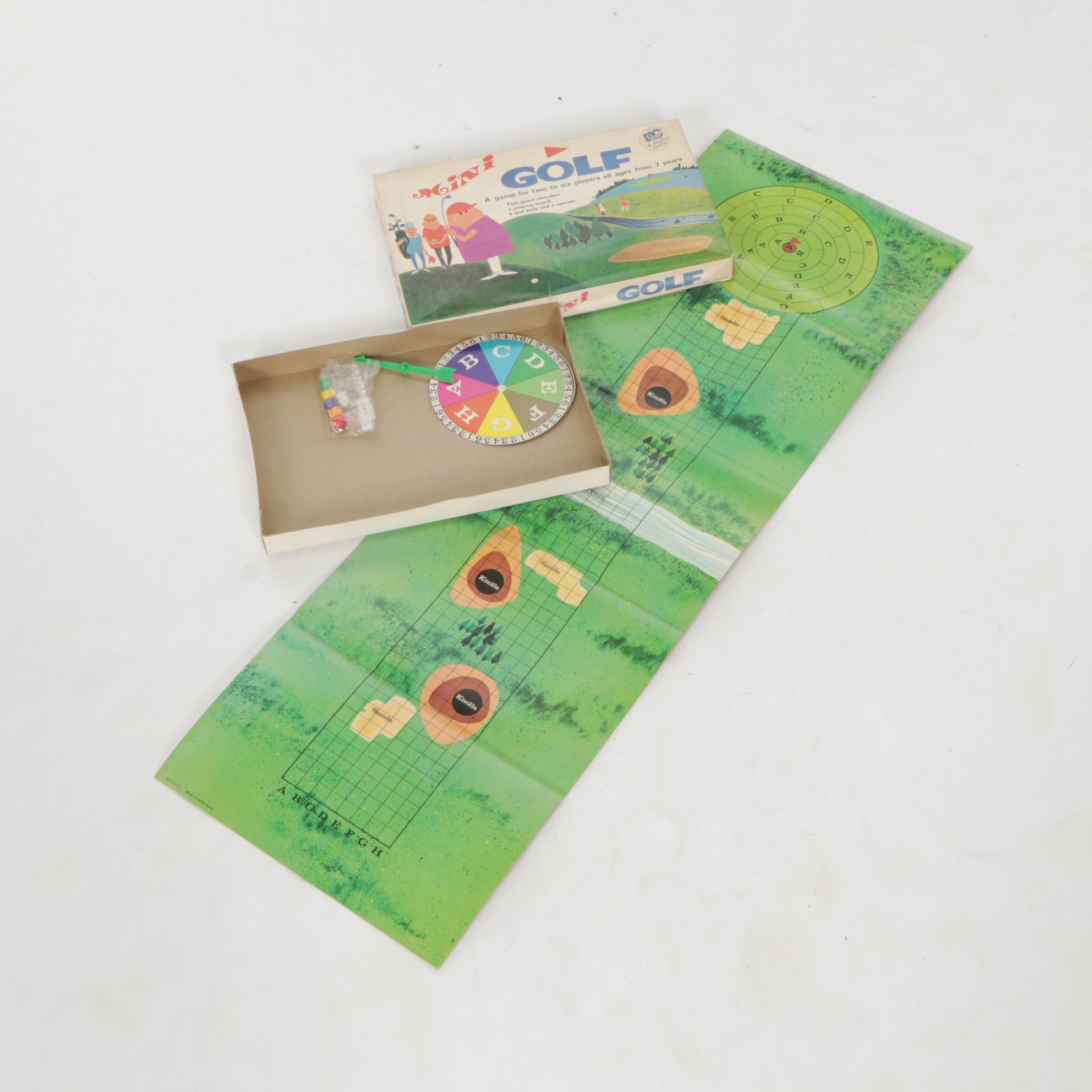 Tiddlywinks Golf with Other Golf Themed Board Games