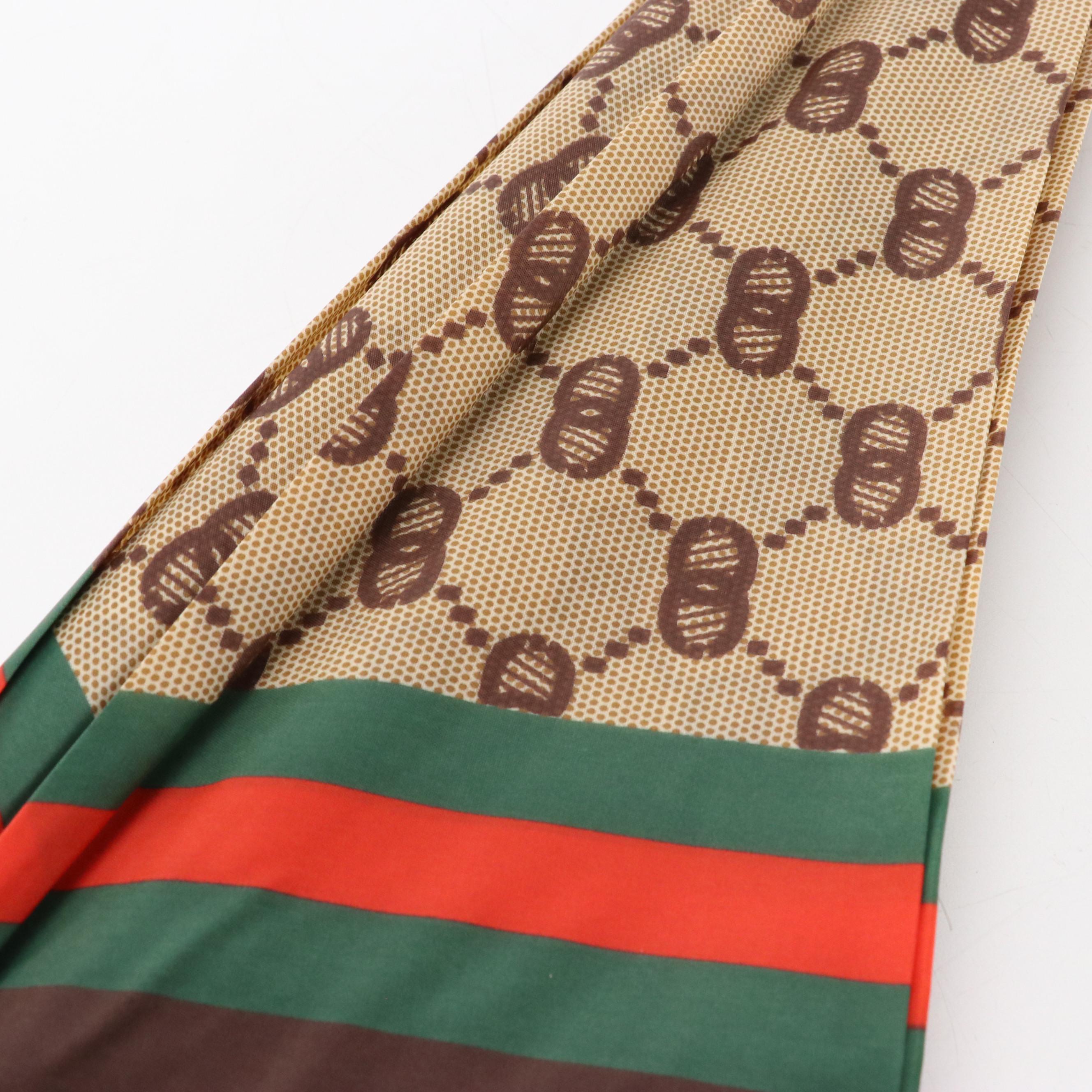 Haas Jordan, Weatherman, and More Printed Umbrellas