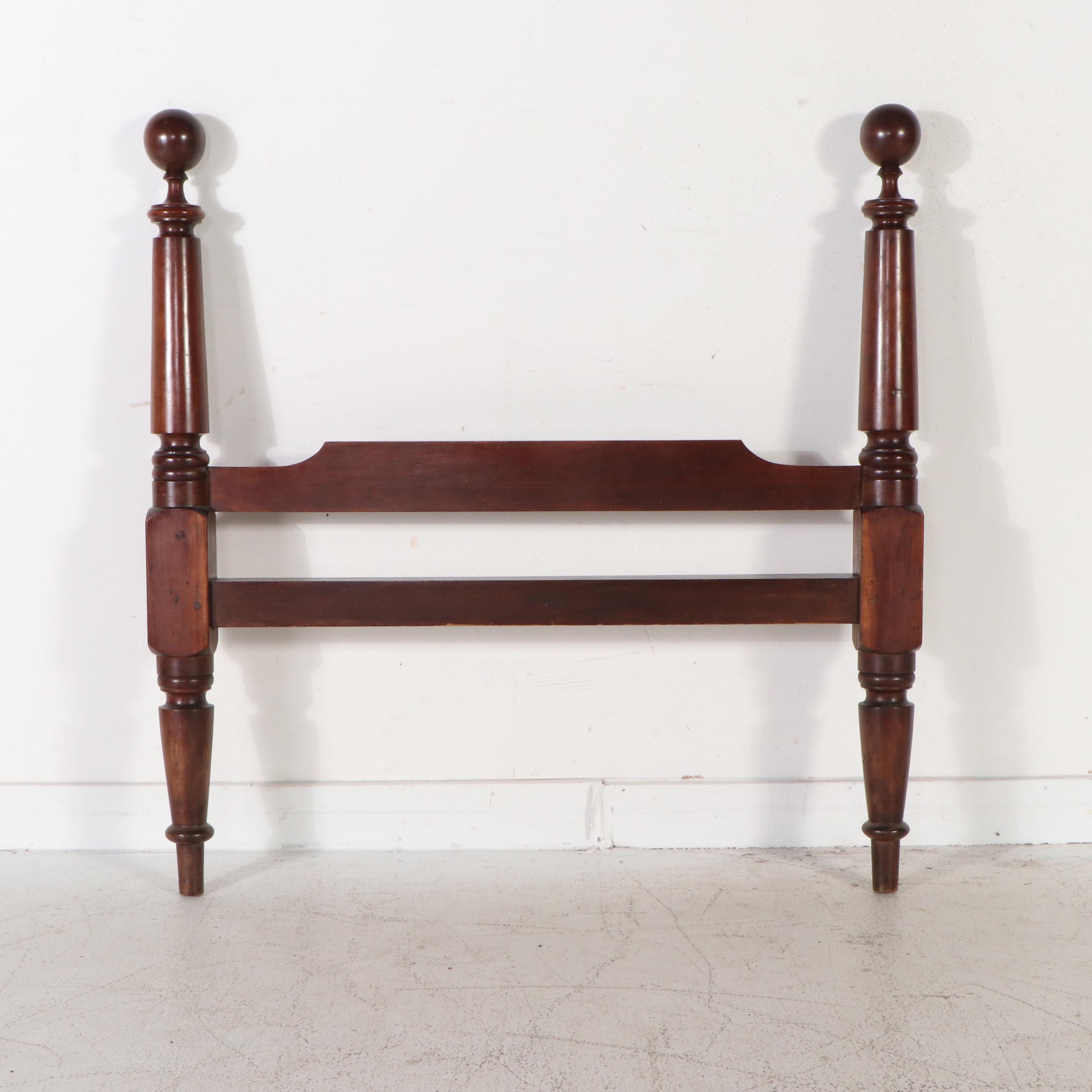 Federal Style Mahogany Four-Poster Full Size Bed with "Cannonball" Finials