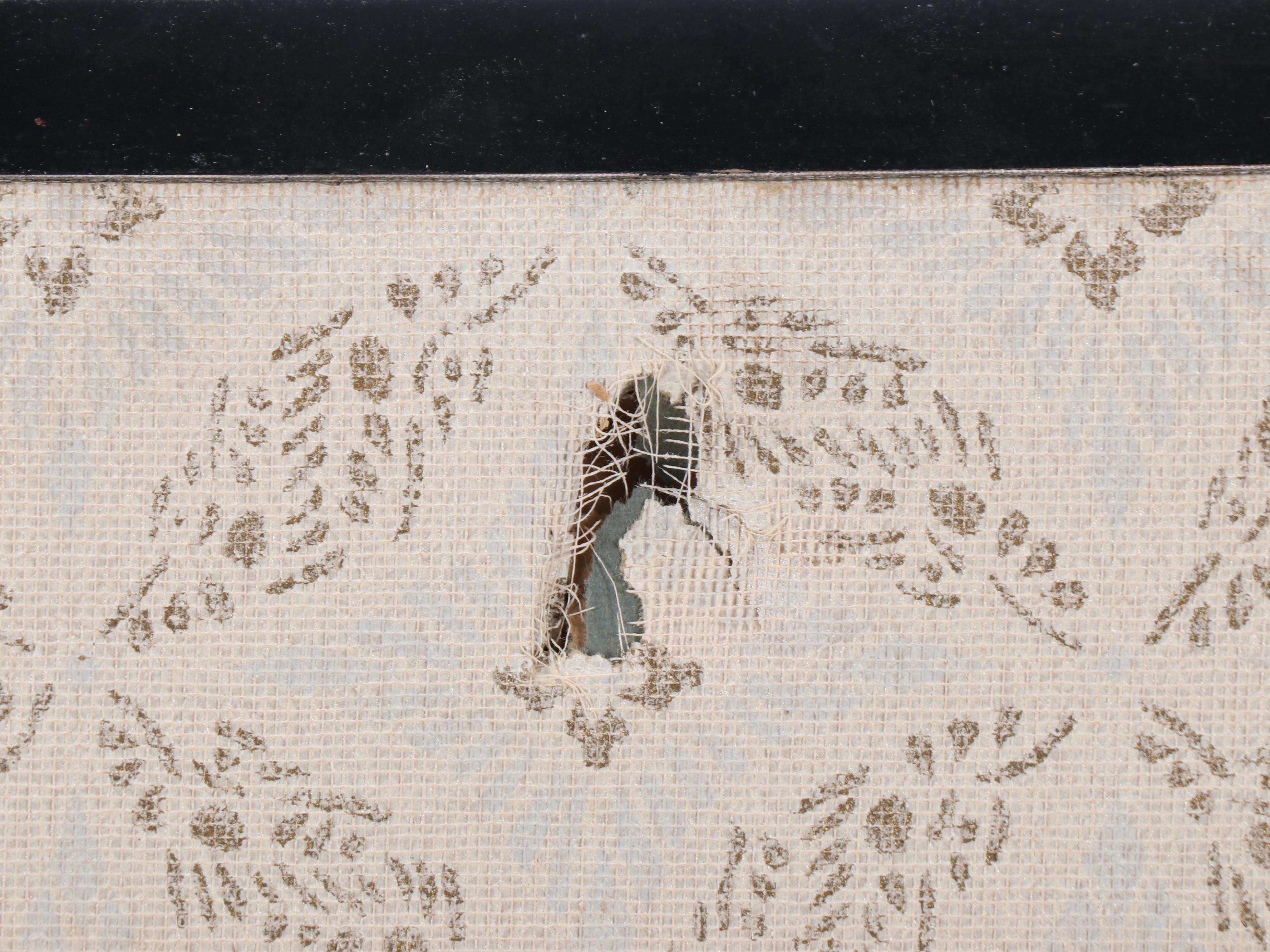 Chinese Fabric Paneled Screen, Mid-20th Century