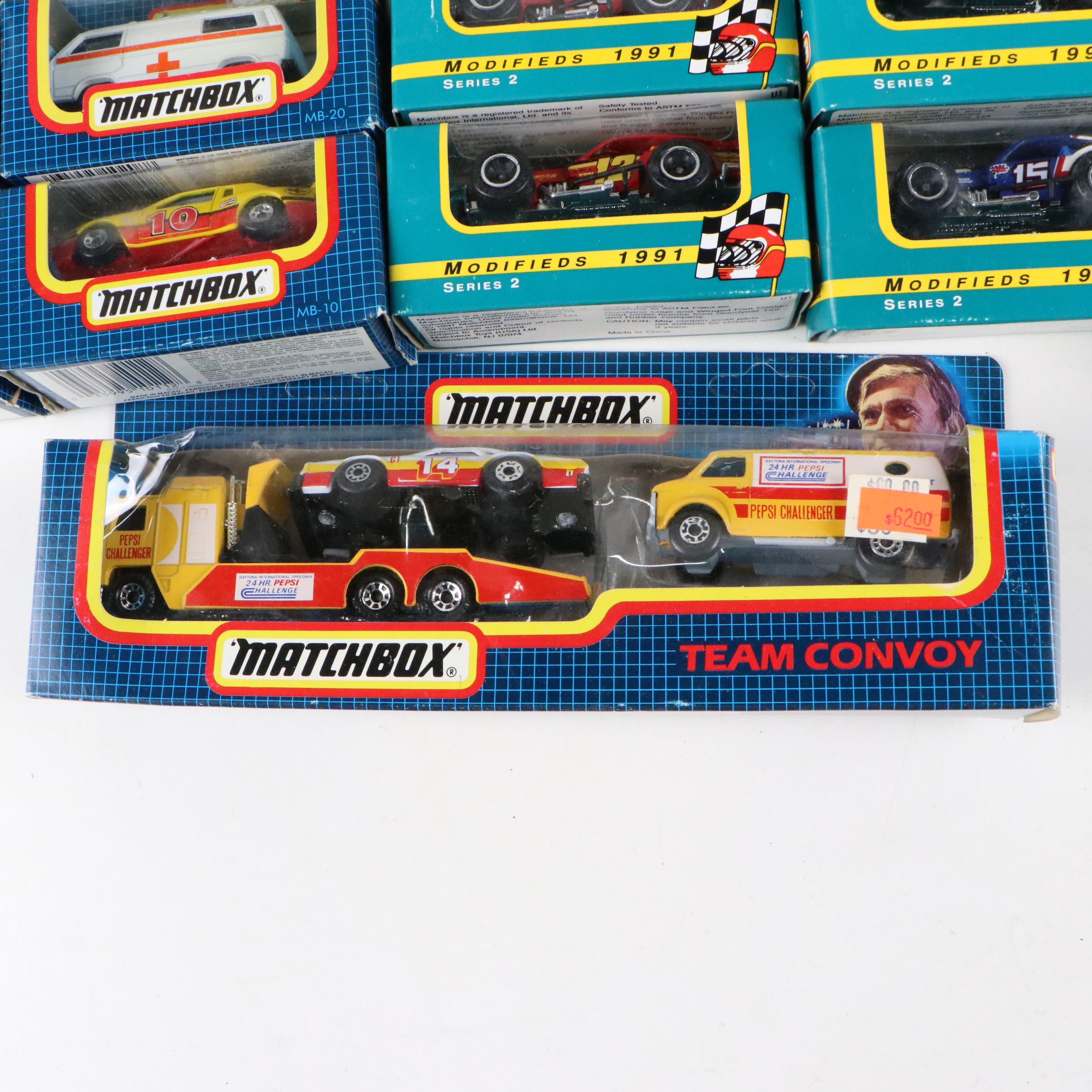 Matchbox "Days of Thunder" Race Cars and Speedway Set with More