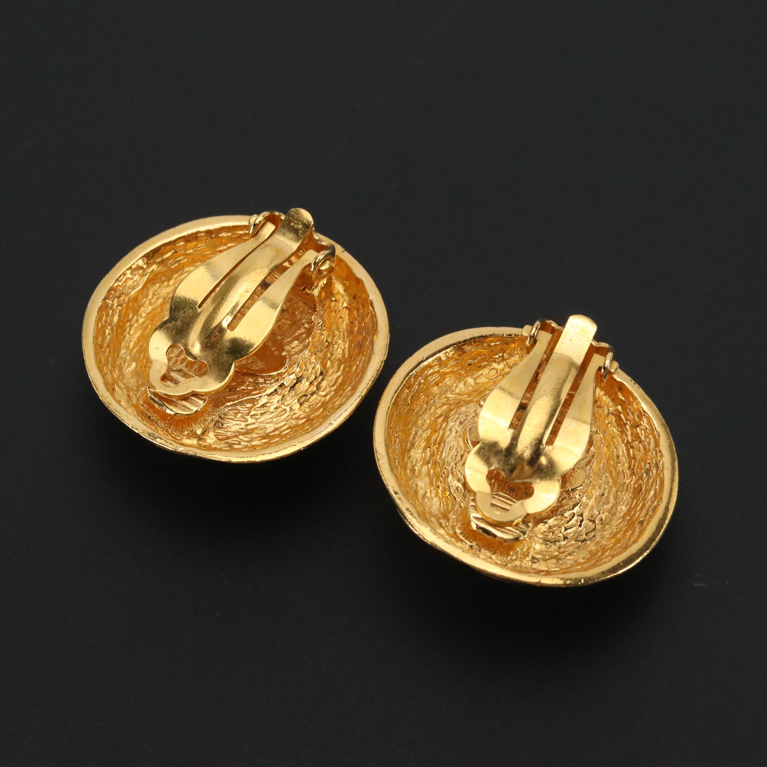 Chanel CC Quilt Trim Imitation Pearl Clip Earrings