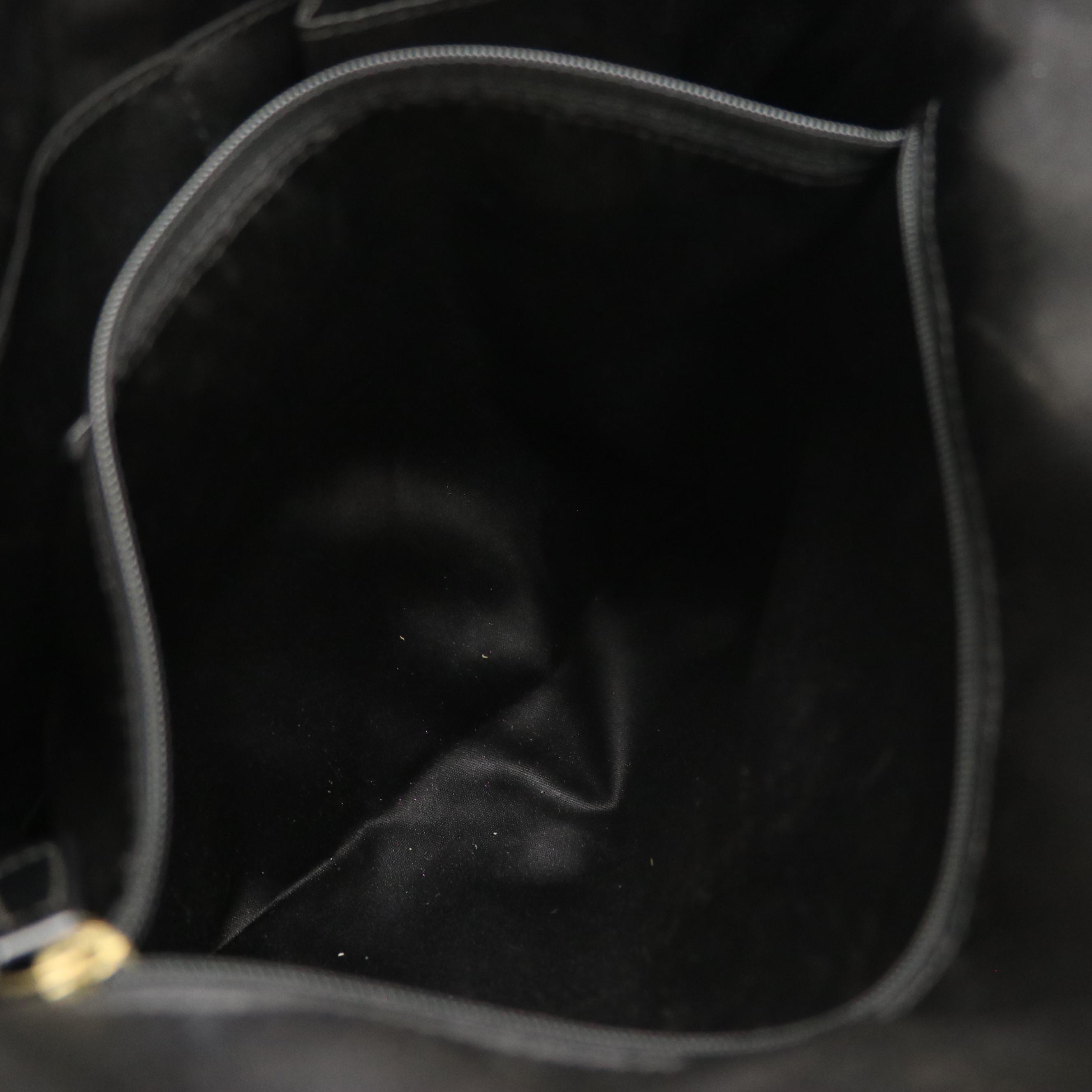 Coach Poppy Daisy Hobo Shoulder Bag in Liquid Gloss Black Patent Leather