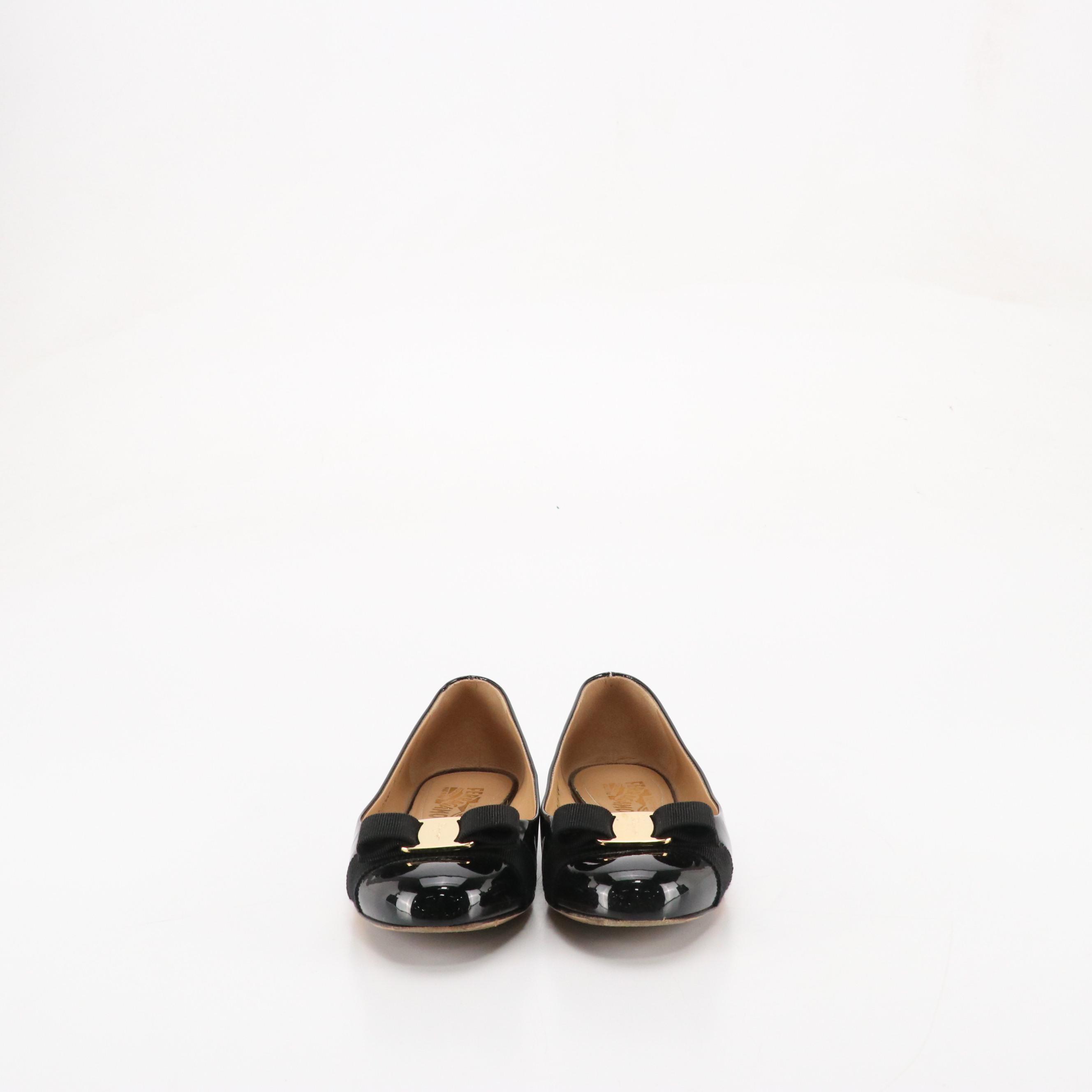 Salvatore Ferragamo Vara Bow Flats in Patent Leather with Box