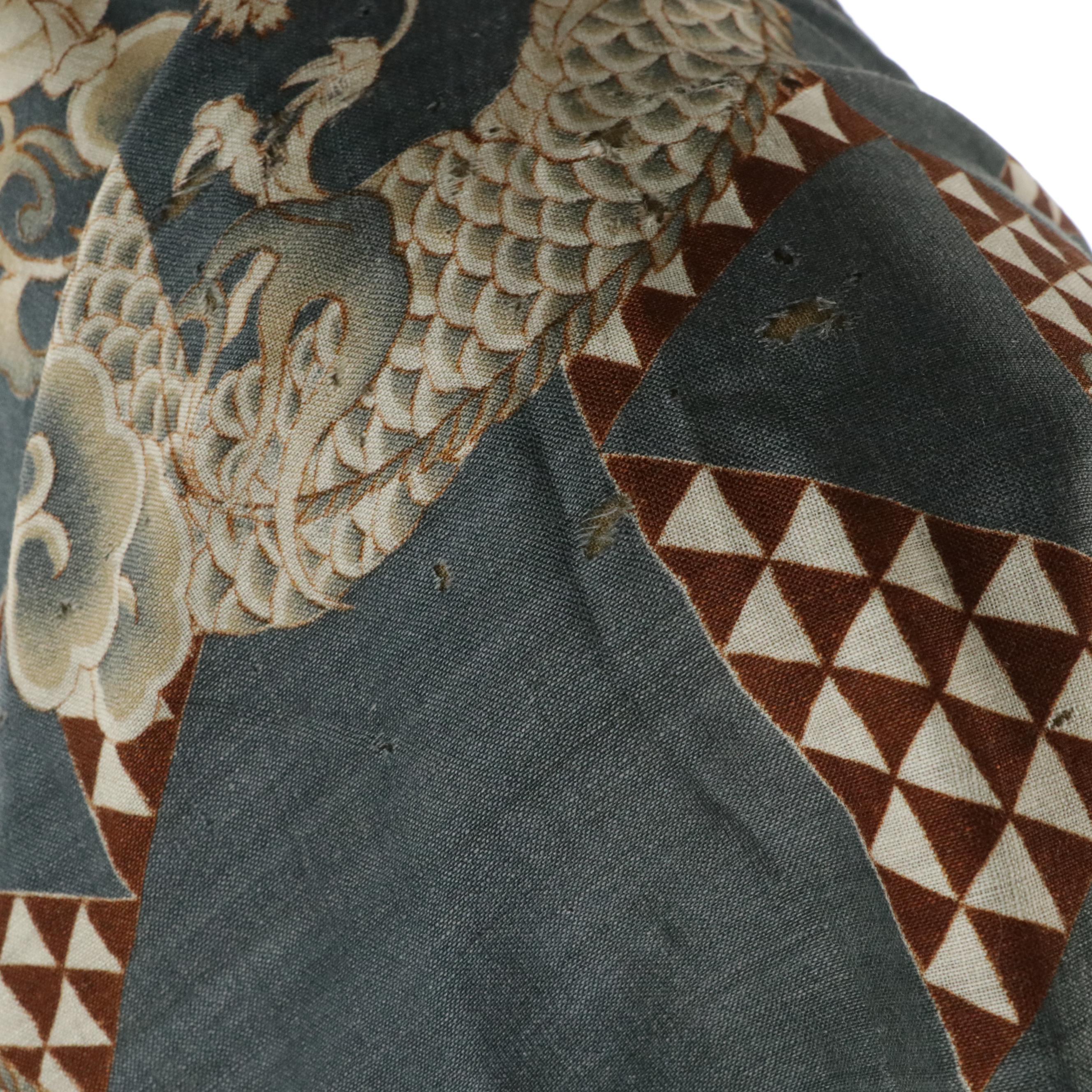 Men's Japanese Kimono in Kumo to Ryū/Uroko Pattern Wool