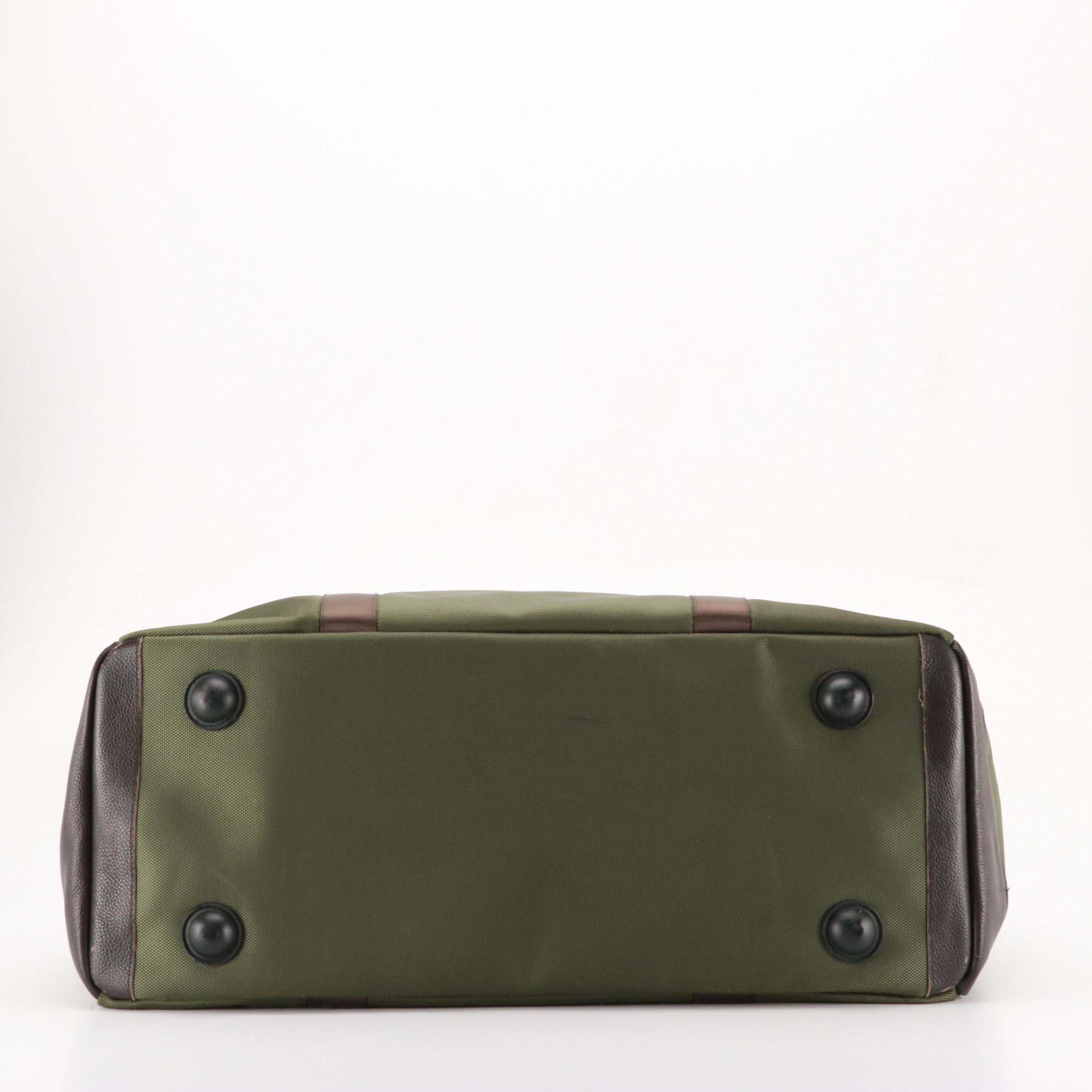 Abercrombie & Kent Travel Duffel Bags in Olive Green Nylon and Brown Leather