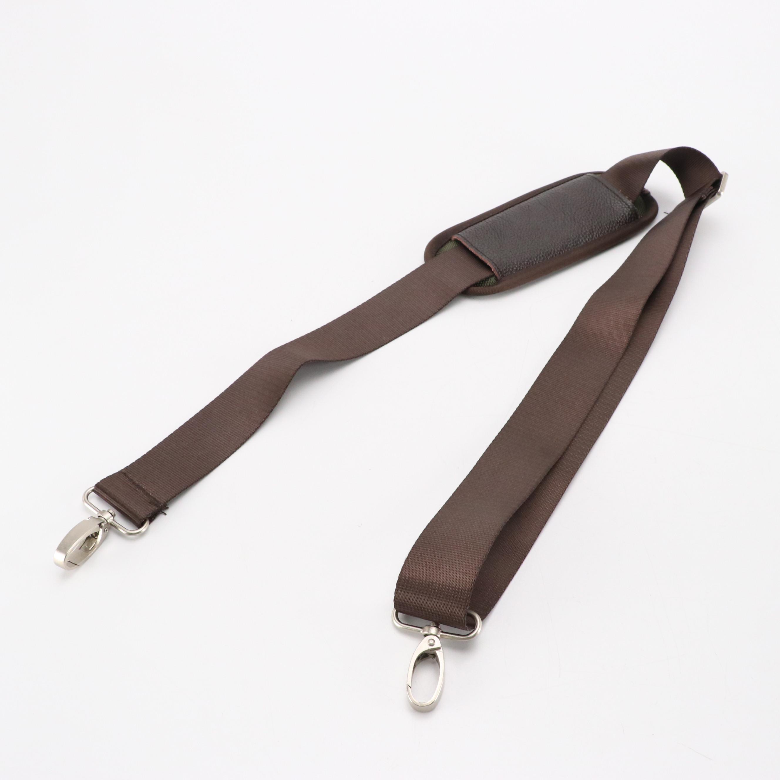 Abercrombie & Kent Travel Duffel Bags in Olive Green Nylon and Brown Leather