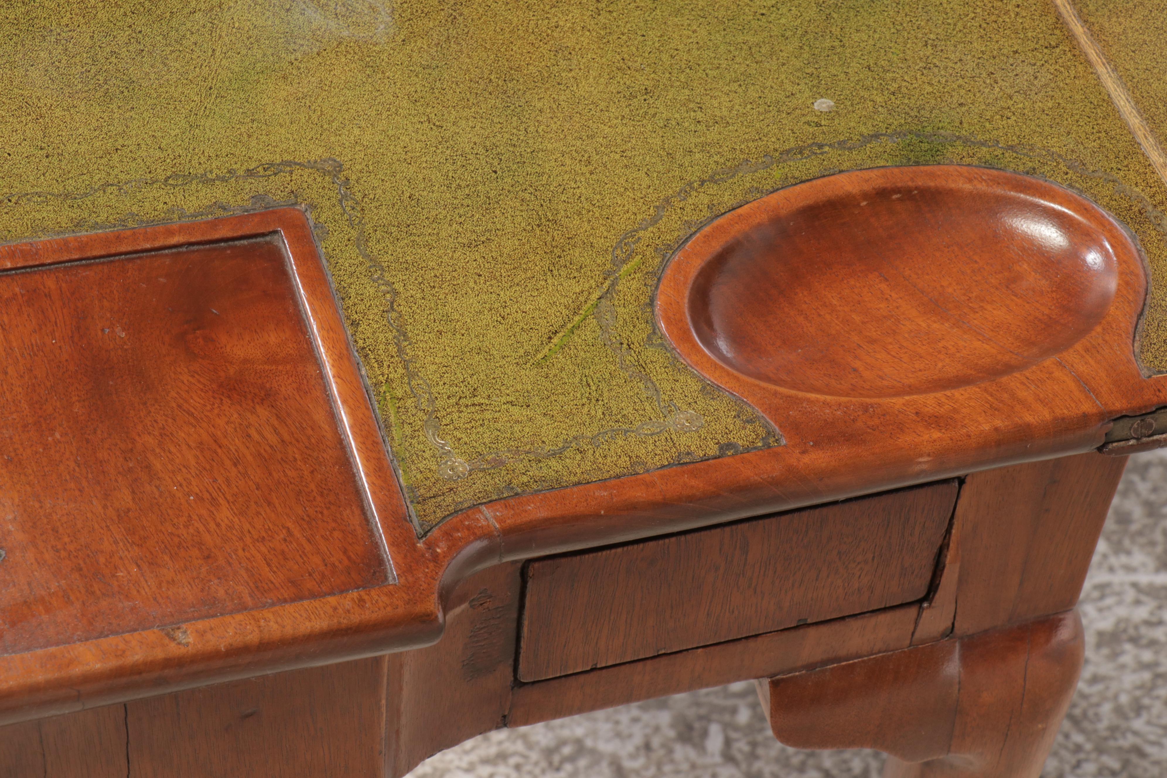 American Queen Anne Style Mahogany Flip Top Games Table