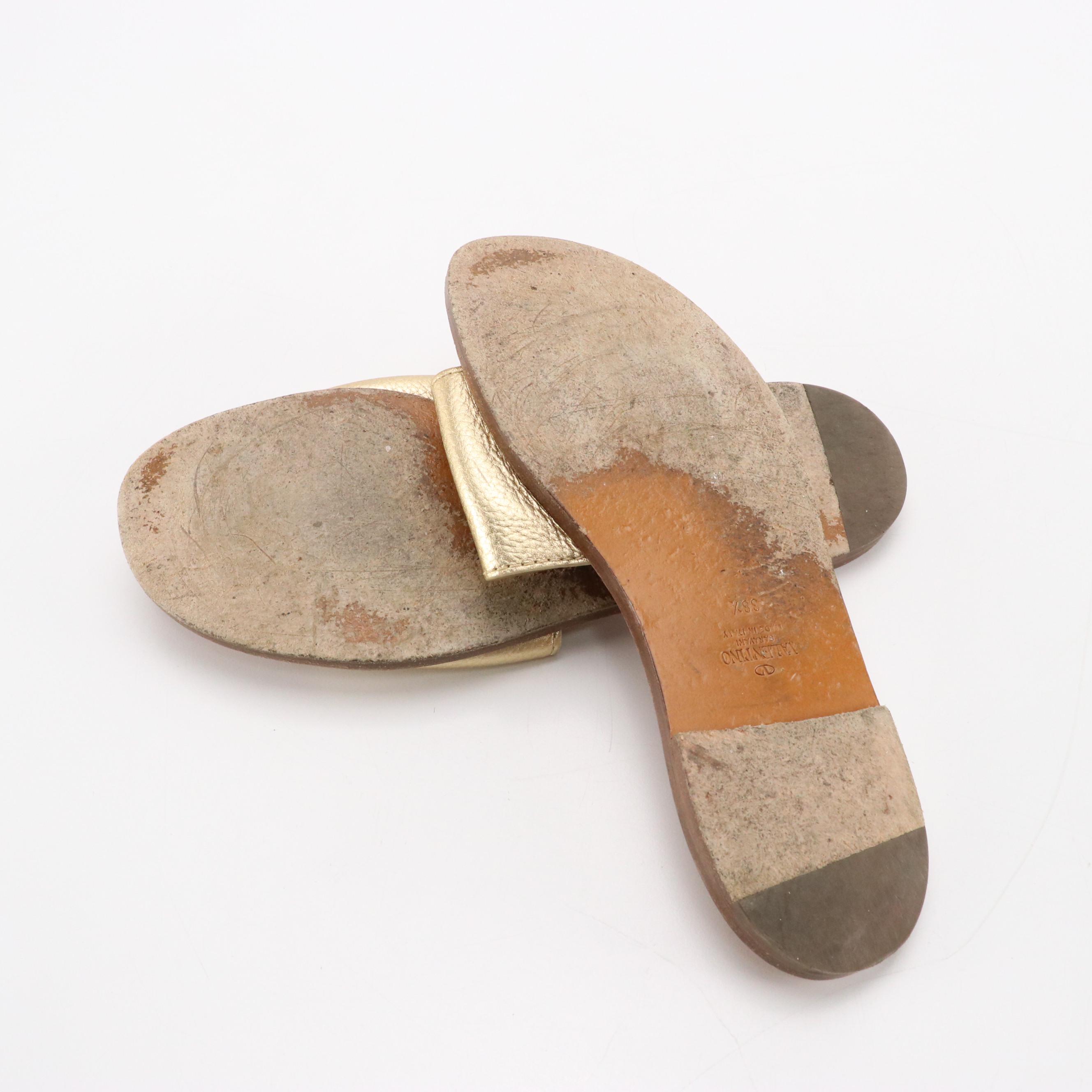 Valentino Garavani V Logo Gold Pebbled Leather Slide Sandals