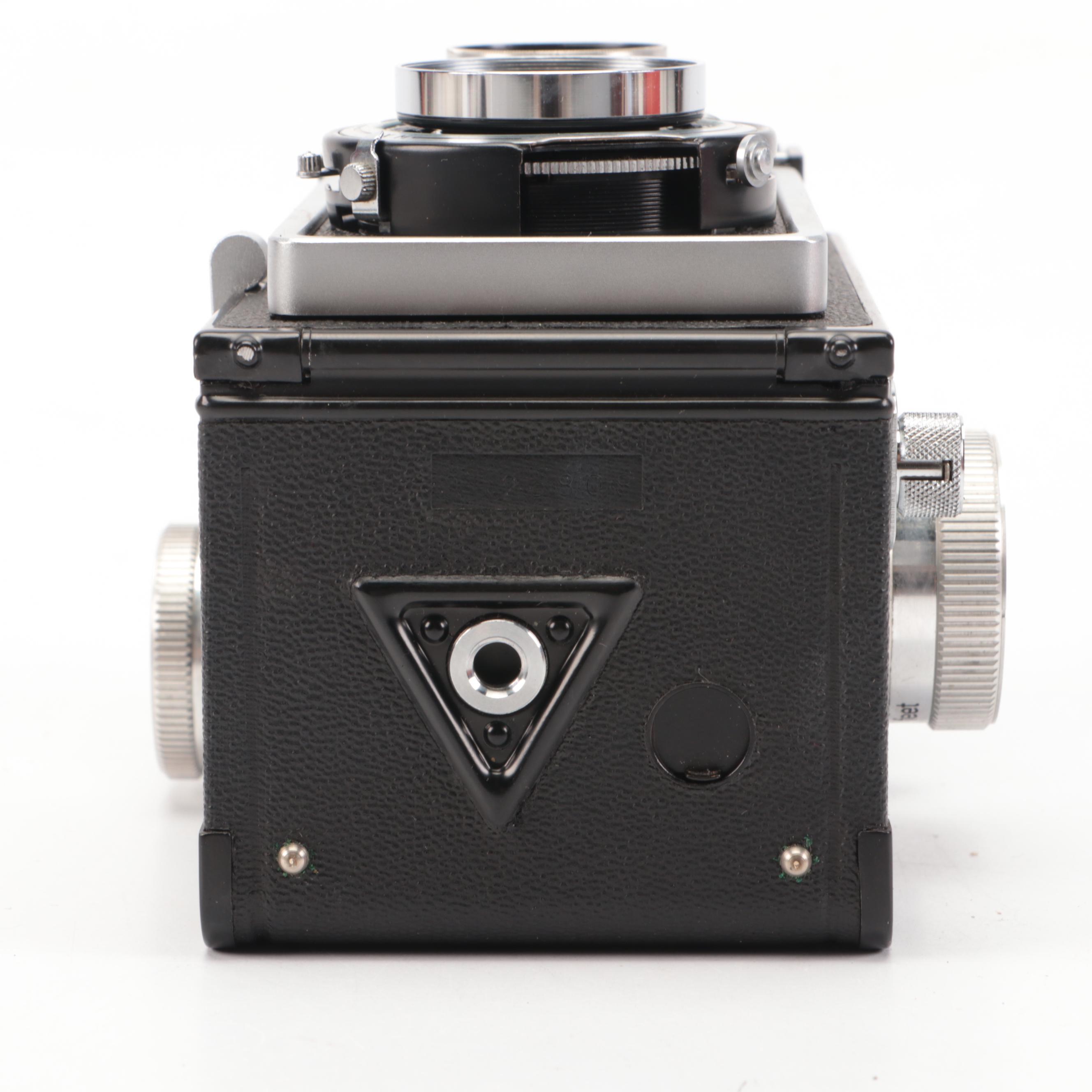 Zeiss Ikon Ikoflex Ic Camera with Leather Eveready Case, Box and Accessories