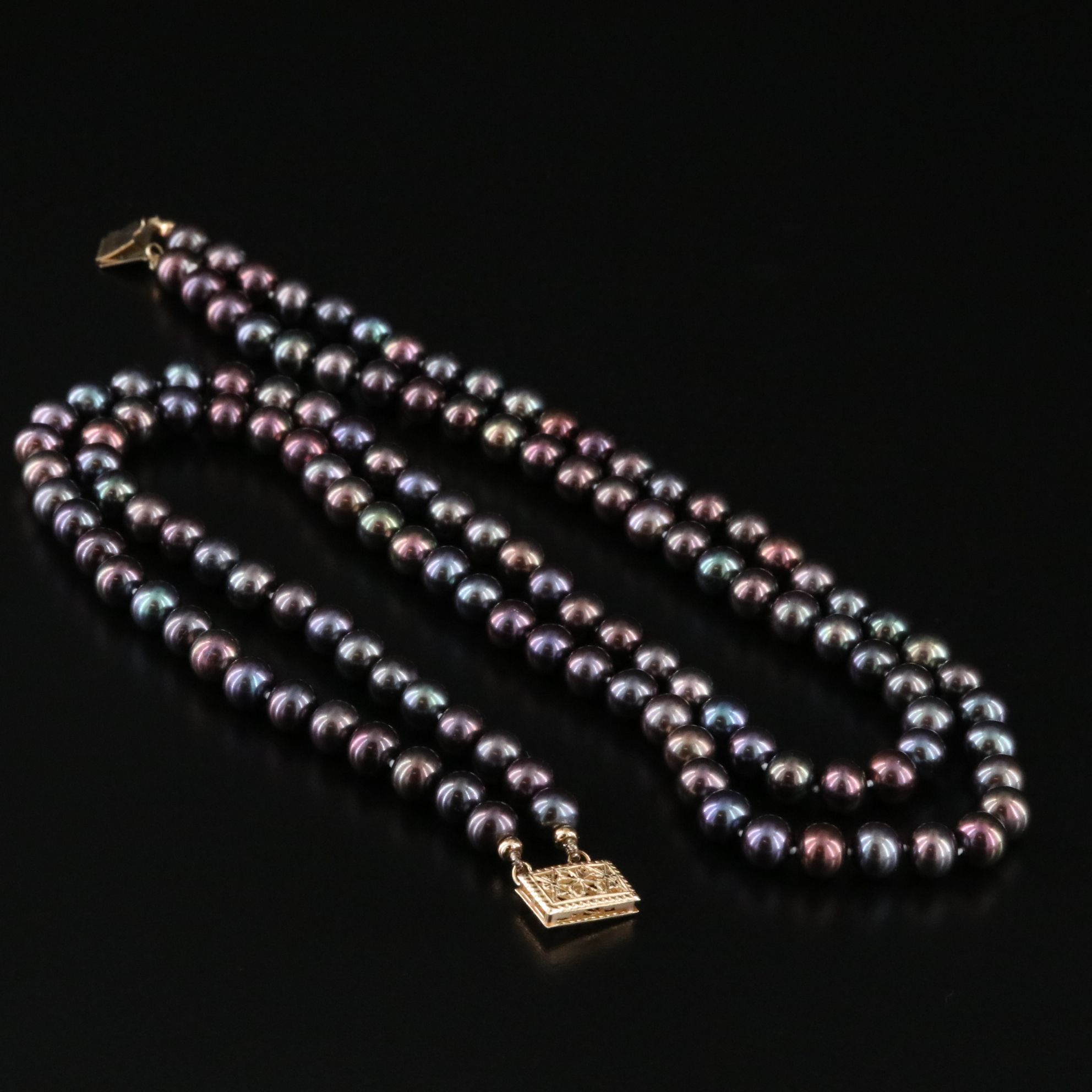 Pearl Necklace with 14K Clasp