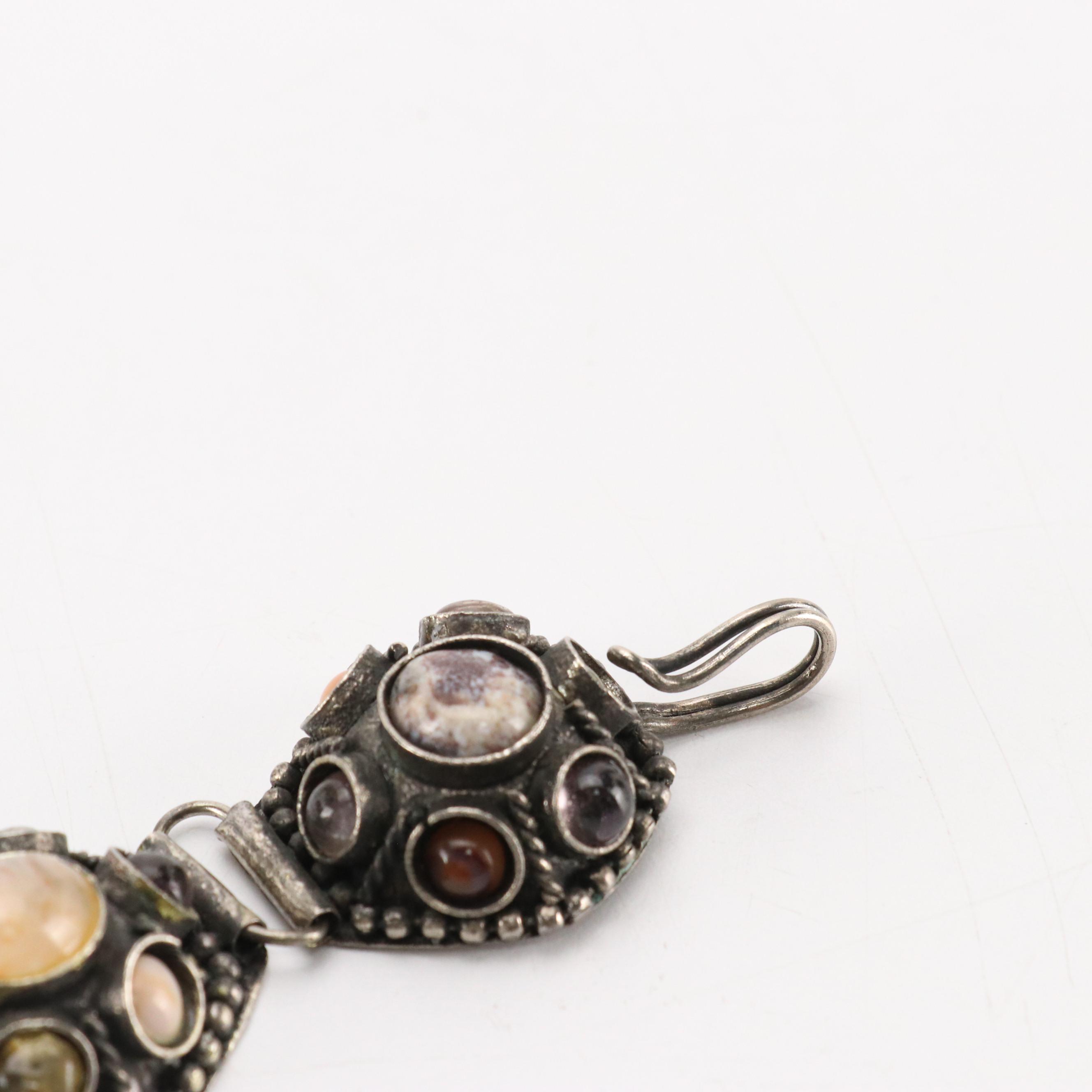 Sajai Agate Gemstone Purse and Panel Bracelet