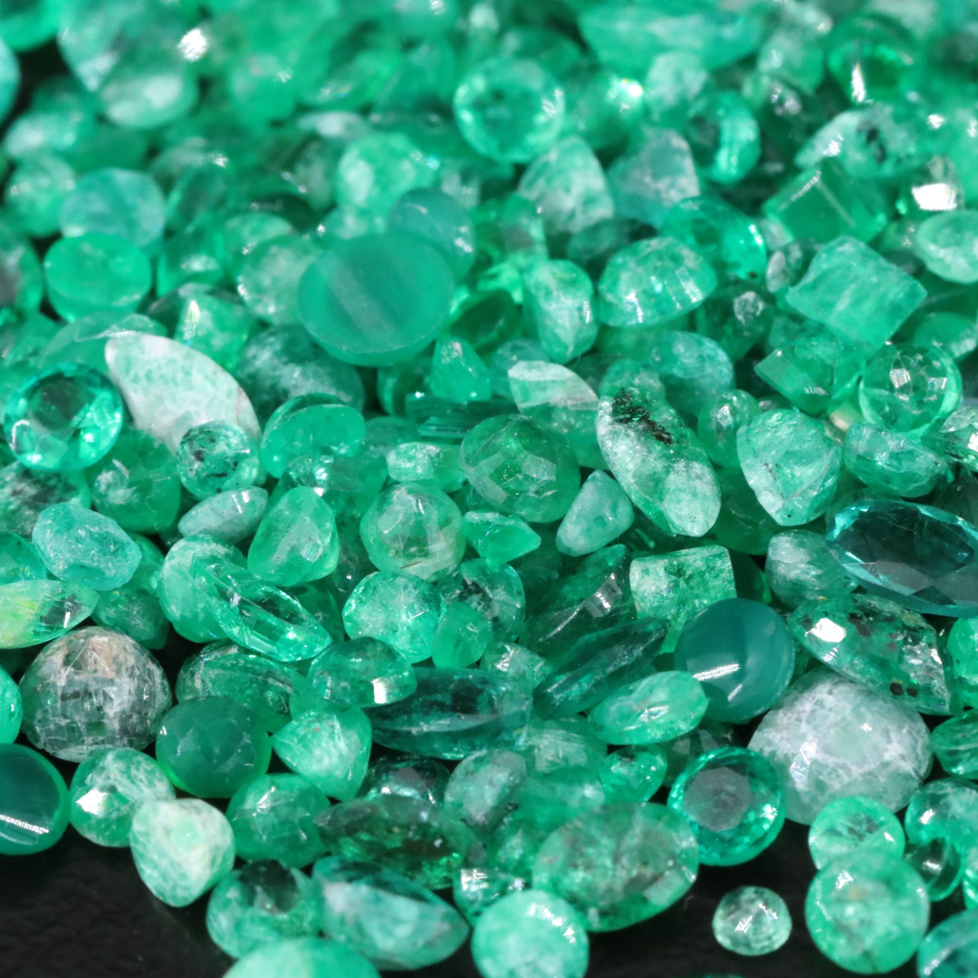 Loose 46.41 CTW Emerald Lot