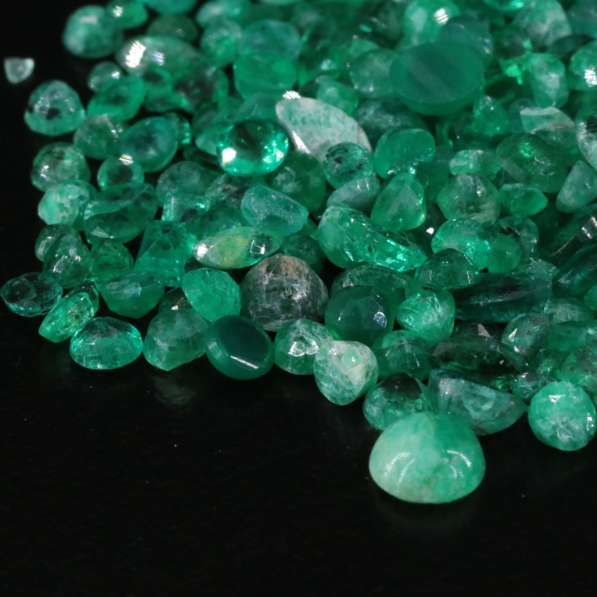 Loose 46.41 CTW Emerald Lot