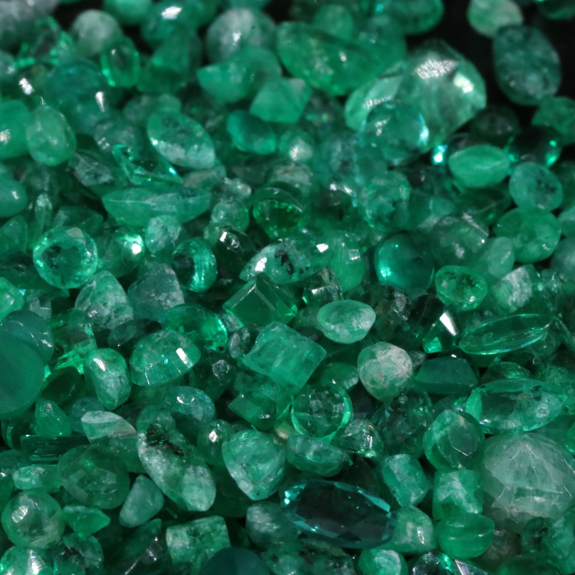 Loose 46.41 CTW Emerald Lot