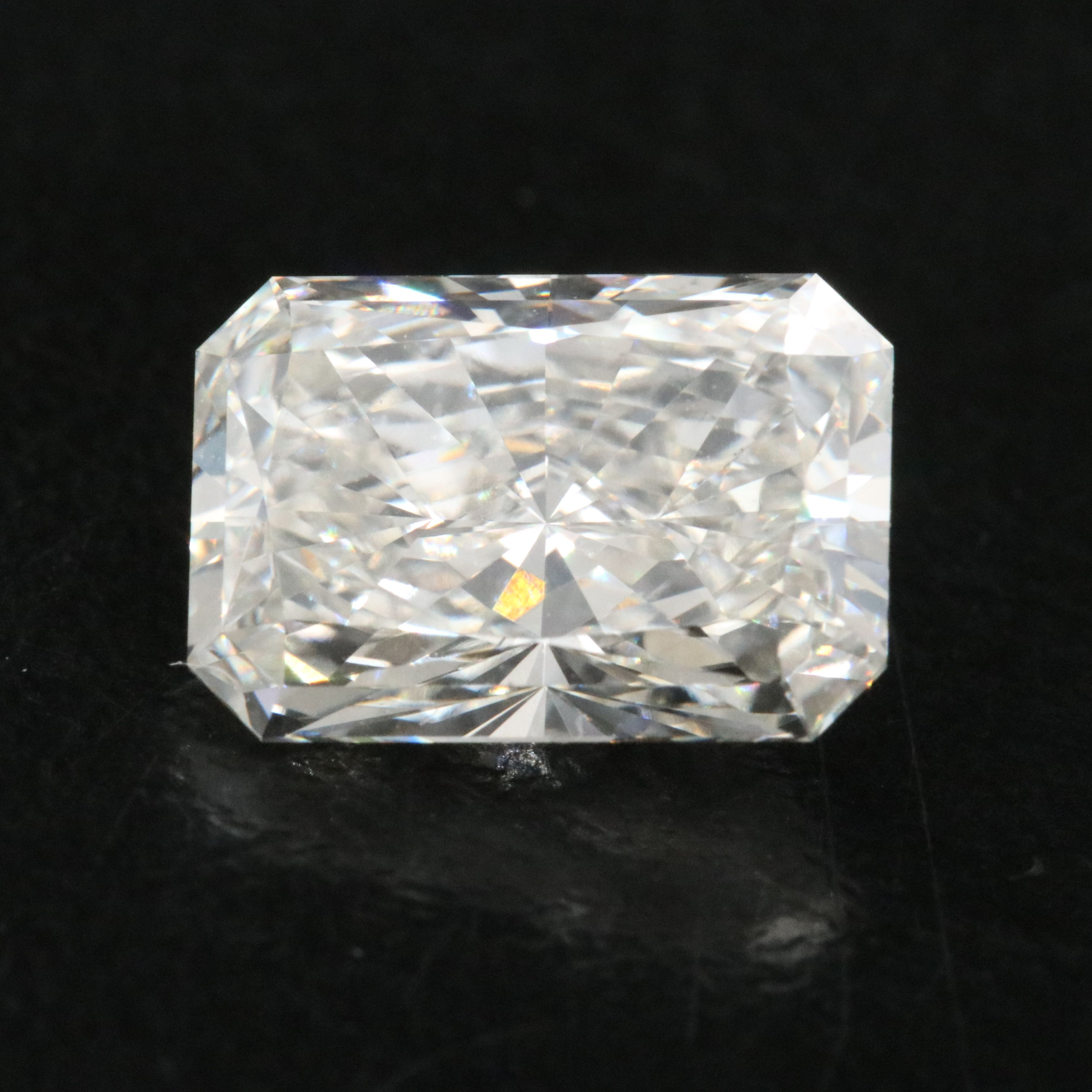 Loose 2.35 CT Lab Grown Diamond with IGI Report