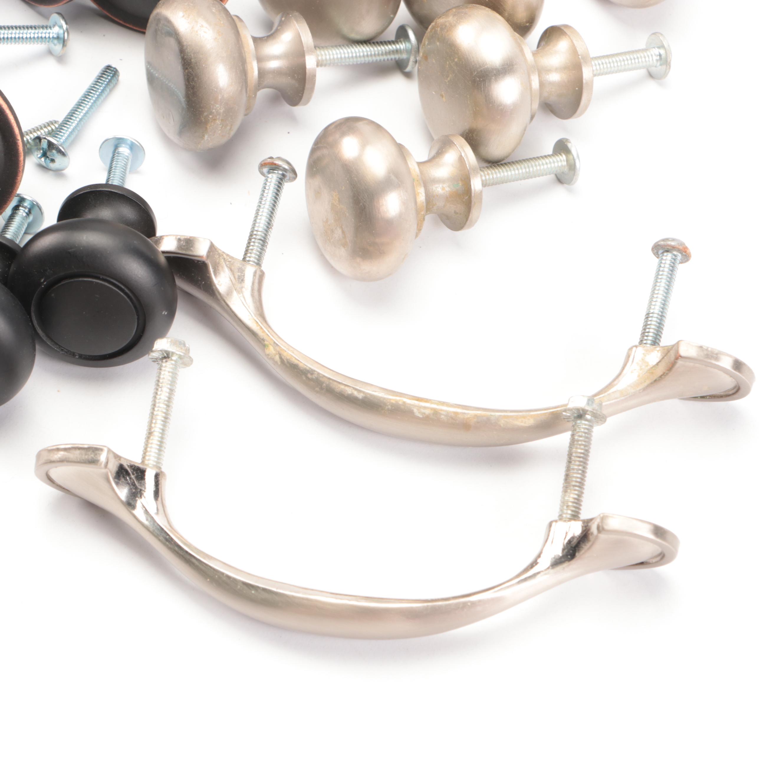 Liberty Bronze "Contempo" Cabinet Knobs