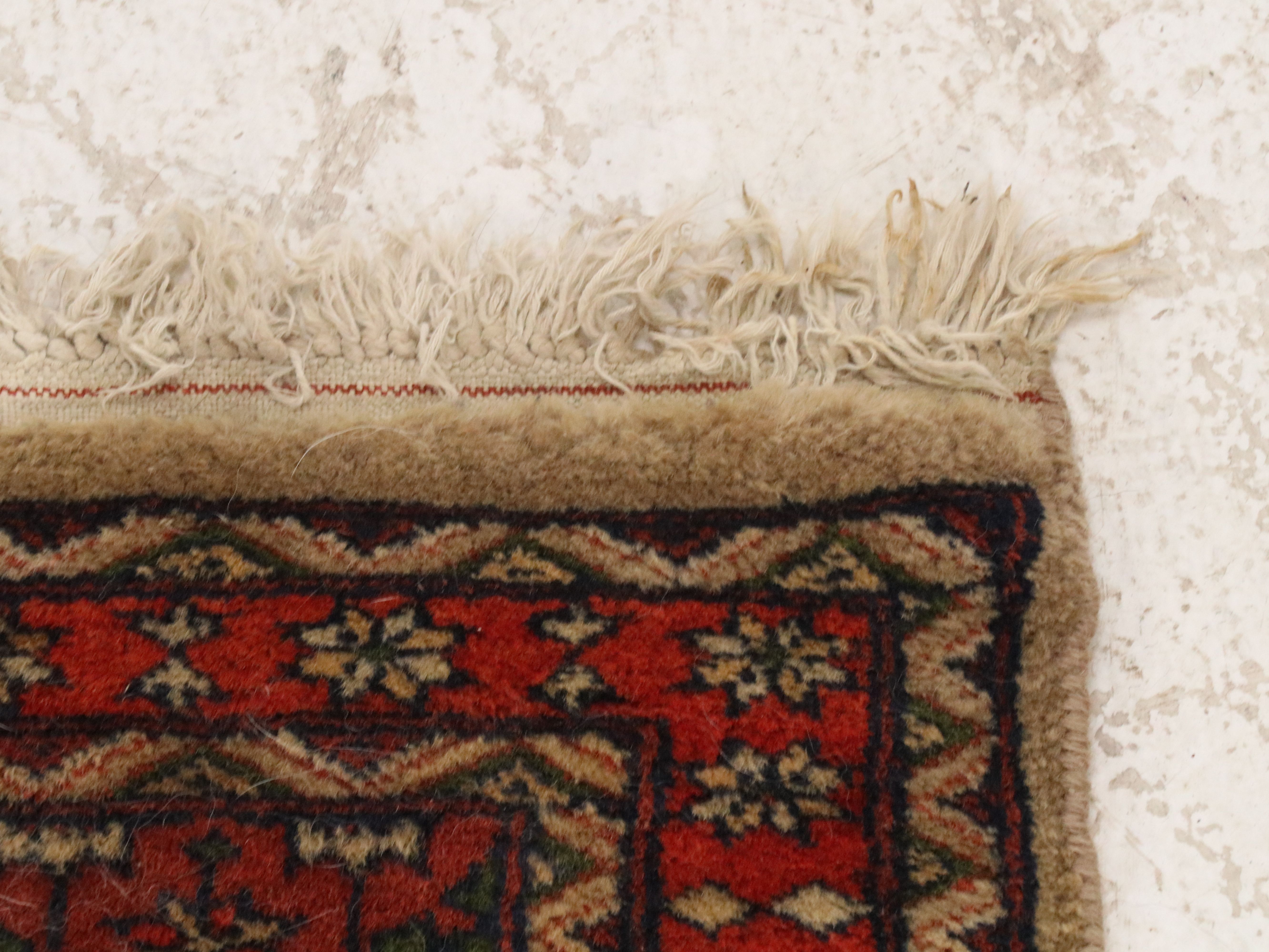 2'1 x 3'5 Hand-Knotted Turkish Ghiordes Prayer Rug