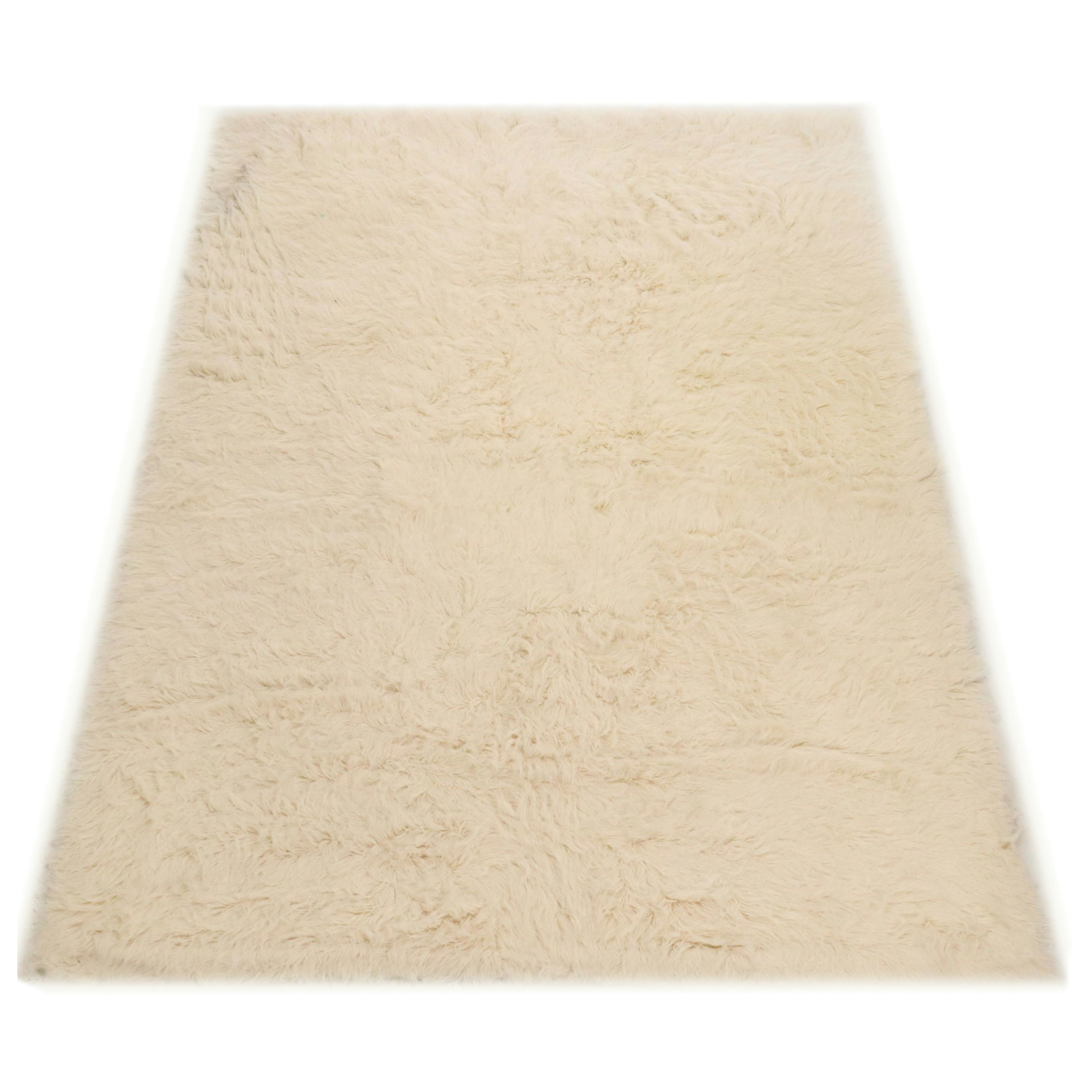 9'4 x 12'3 Handwoven Karamichos Mazarakis Flokati Room-Sized Rug