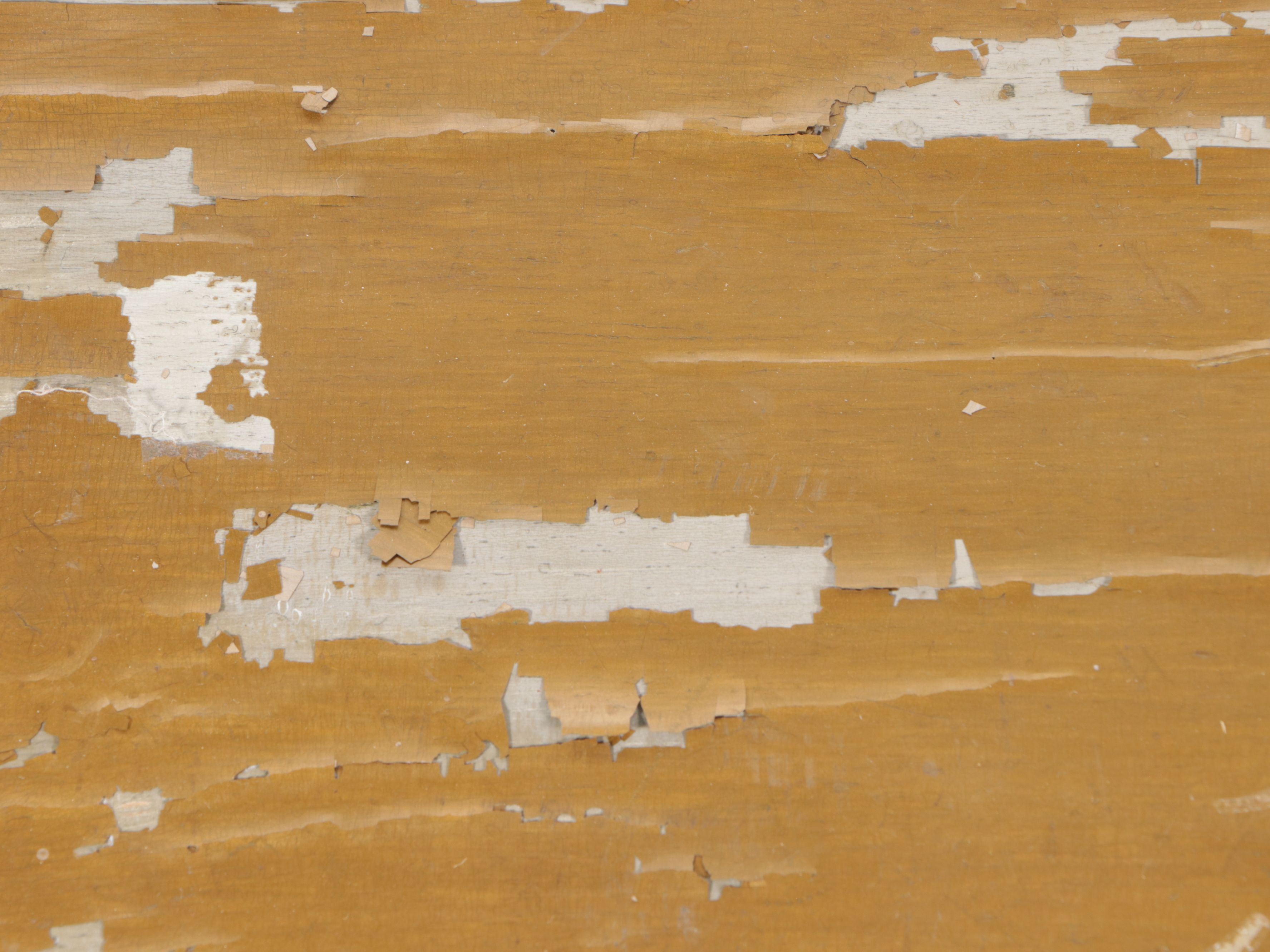 Chinese Hand-Decorated Lacquered Wood Coffee Table and Nesting Stools