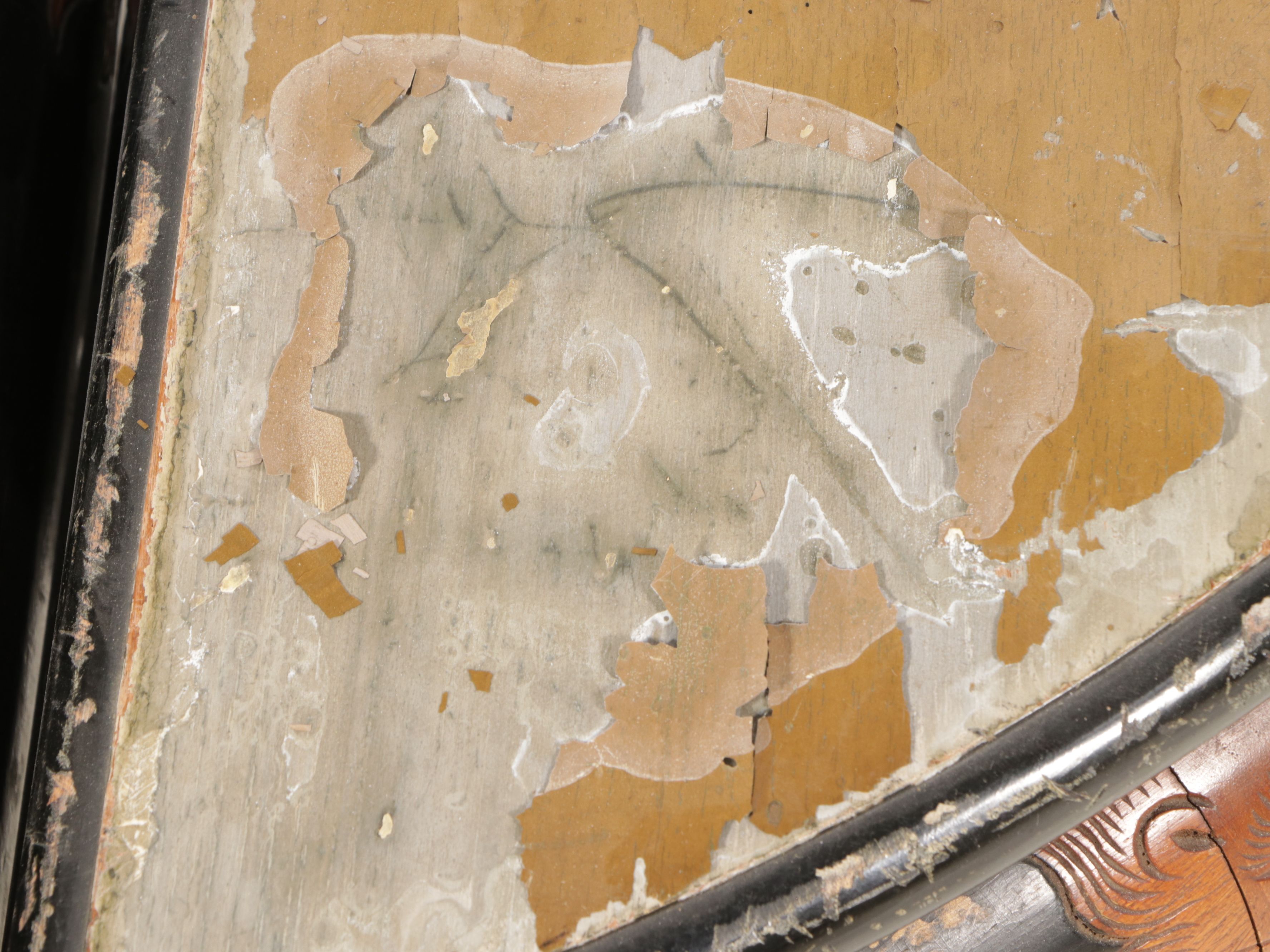Chinese Hand-Decorated Lacquered Wood Coffee Table and Nesting Stools