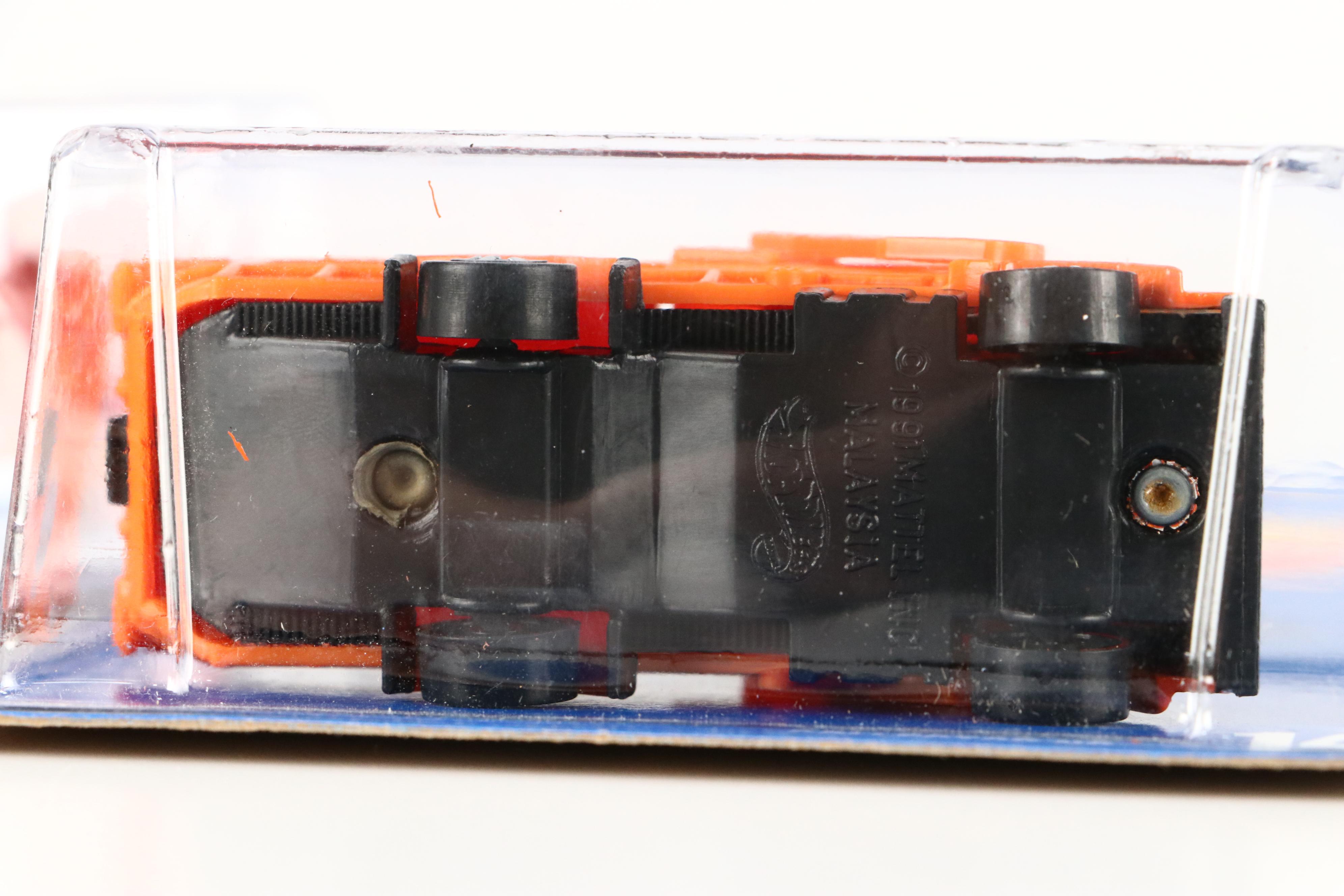 Hot Wheels "Peterbilt Dump Truck," "Hummer" and More Toy Cars, 1990–1991