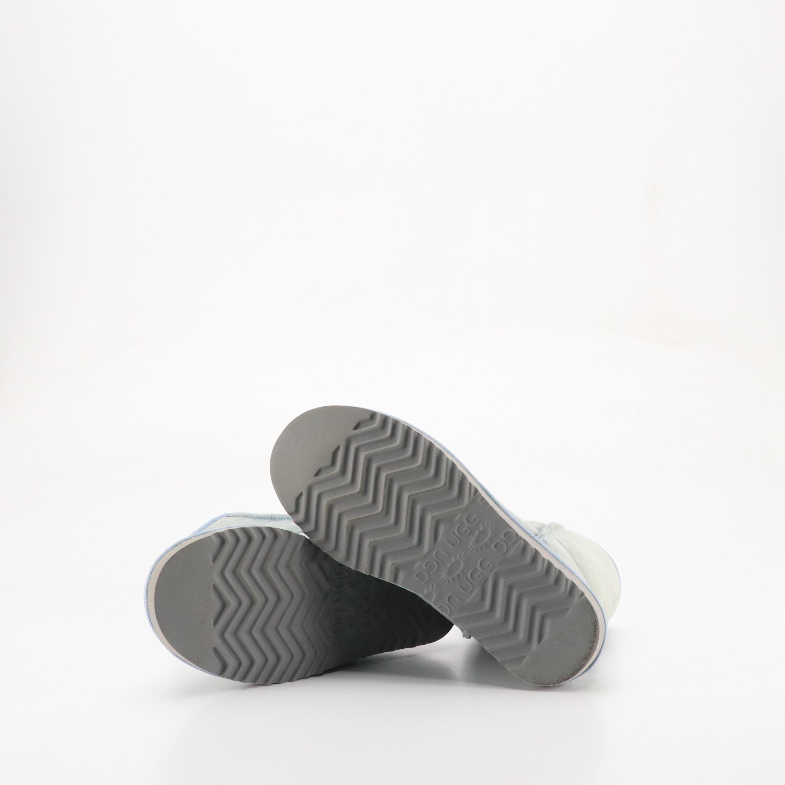 UGG Classic Short 5825 Shearling Boots