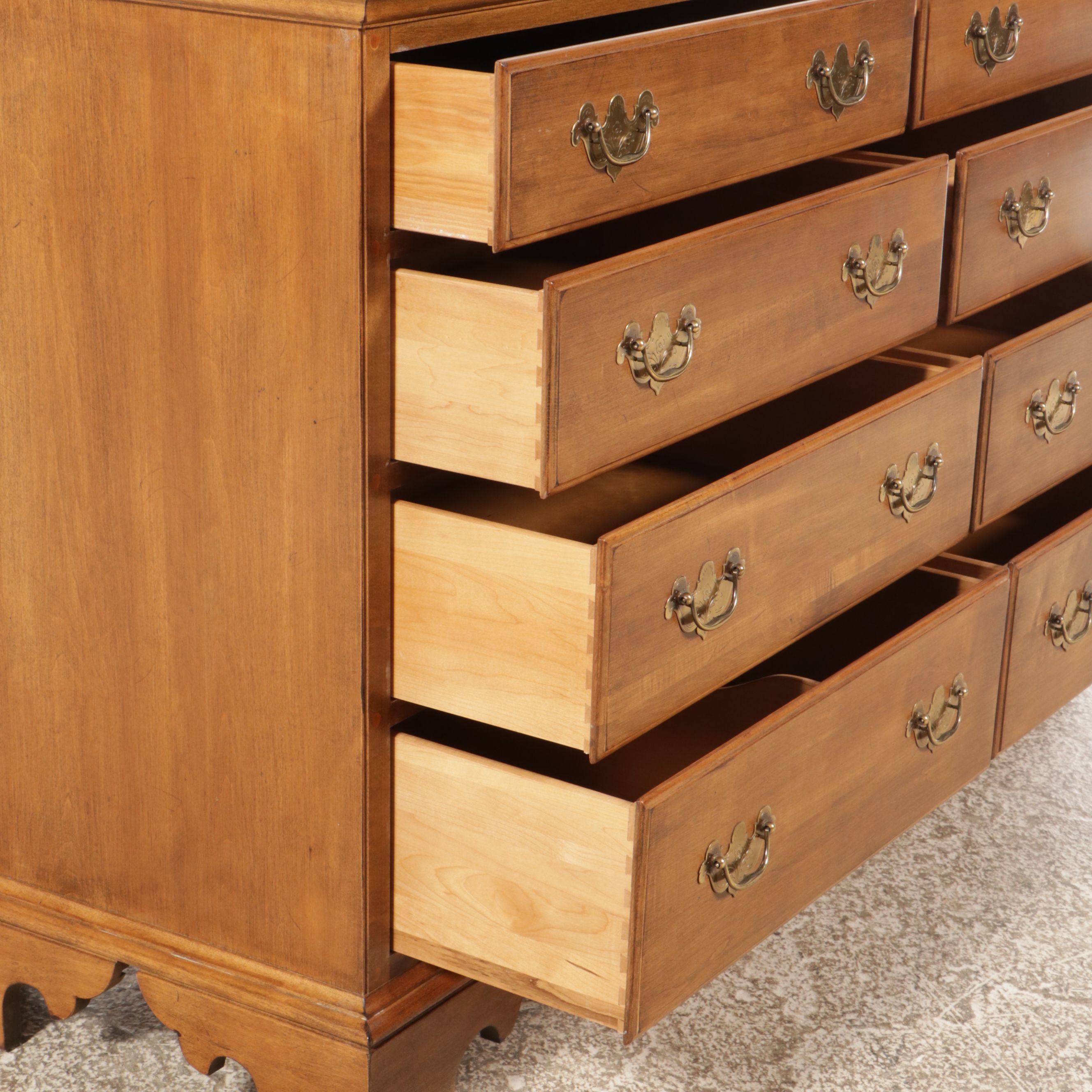 Ethan Allen Colonial Style Maple Dresser