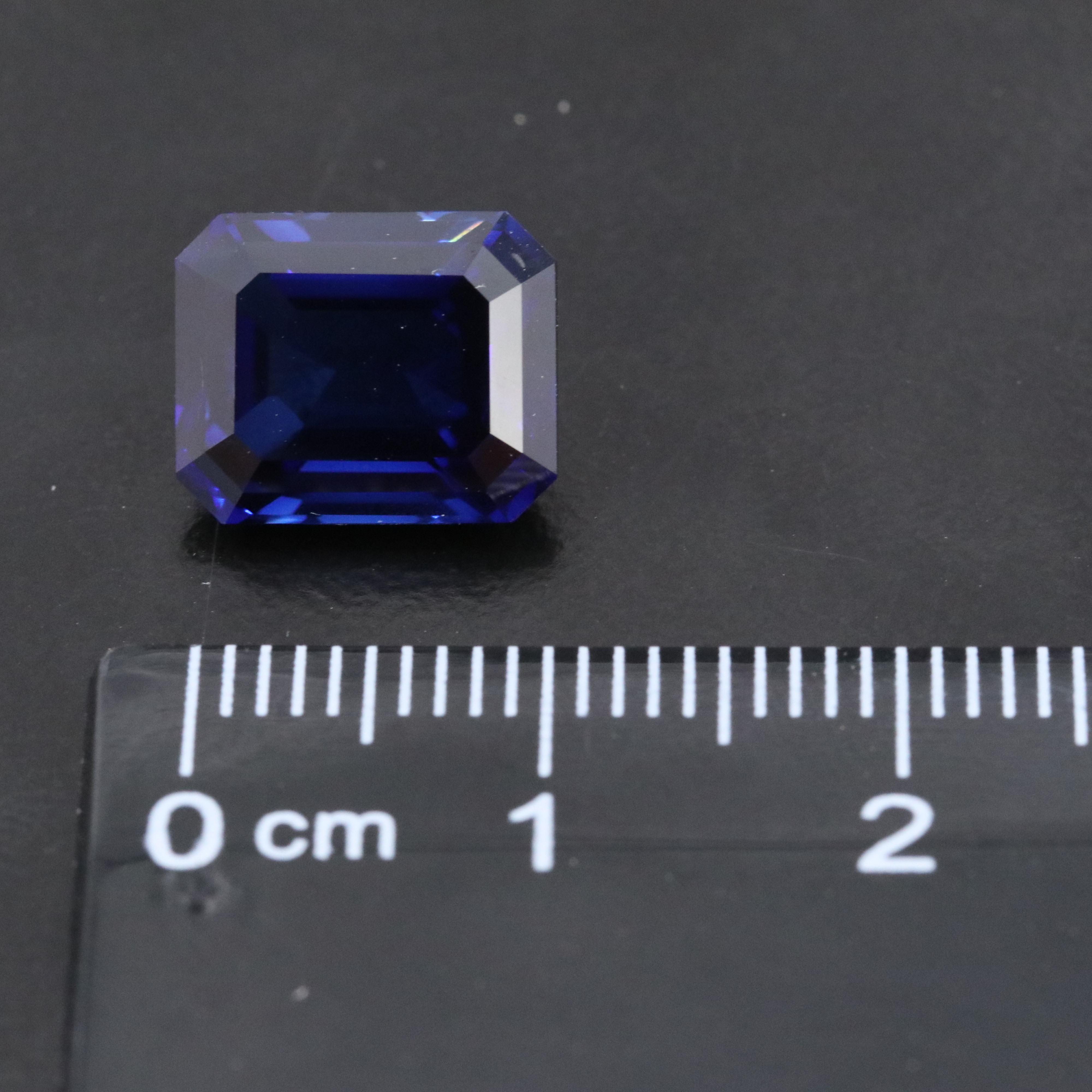 Loose 6.50 CT Lab Grown Sapphire